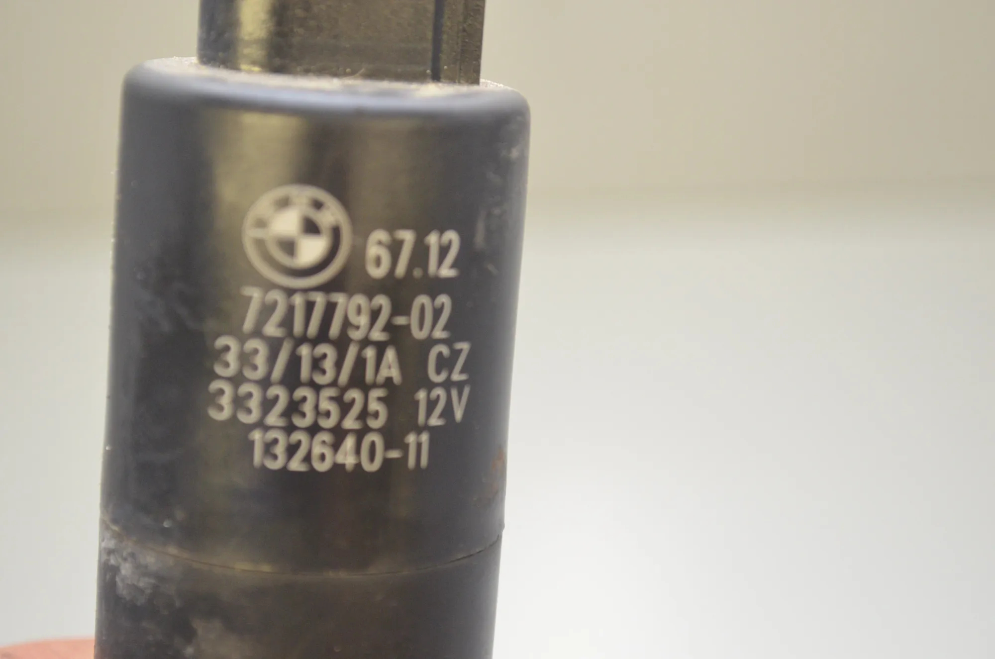 Washer Tank Motor – OEM 7217792 · BMW X3 (F25) sDrive 20 i 2014 – 5