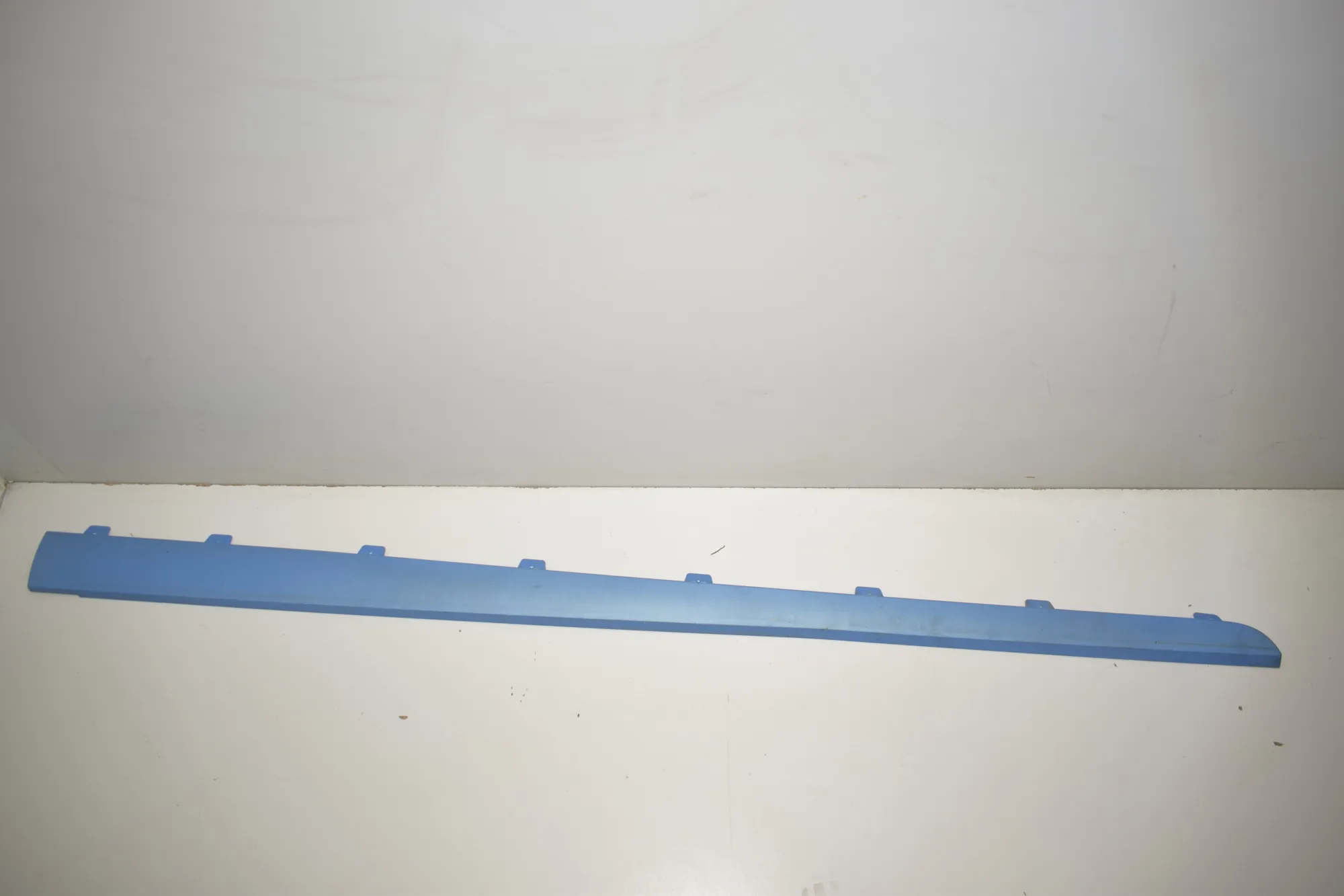 Threshold Trim – OEM 7417936 · BMW i3 (I01) Hybrid 2018 – 2