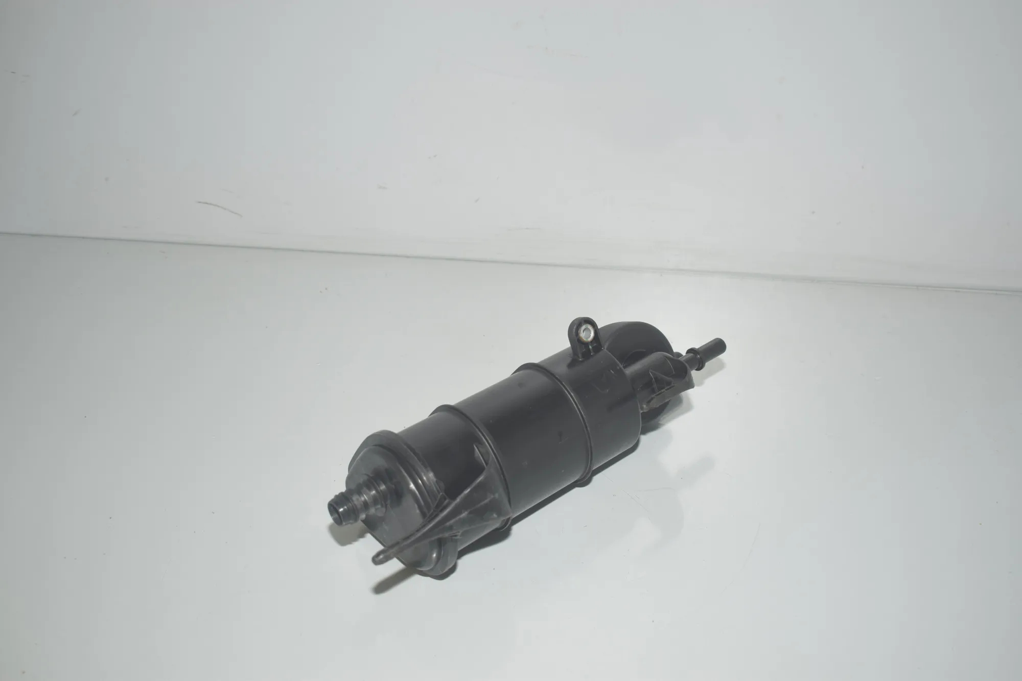 Charcoal Container Filter – OEM 7340429 · BMW i3 (I01) Hybrid 2018 – 2