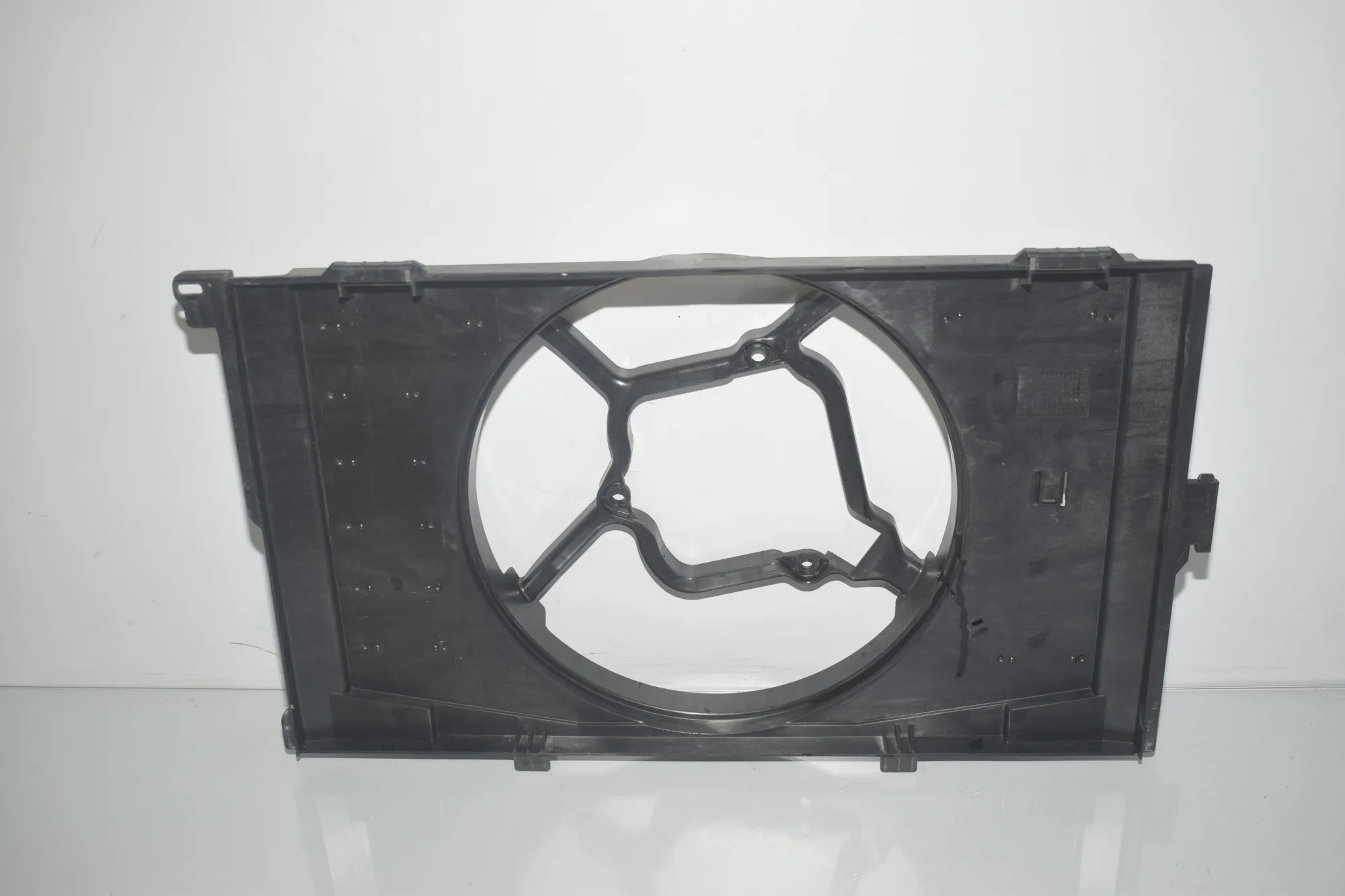 Other Body Parts – OEM 7646079 · BMW i3 (I01) Hybrid 2018