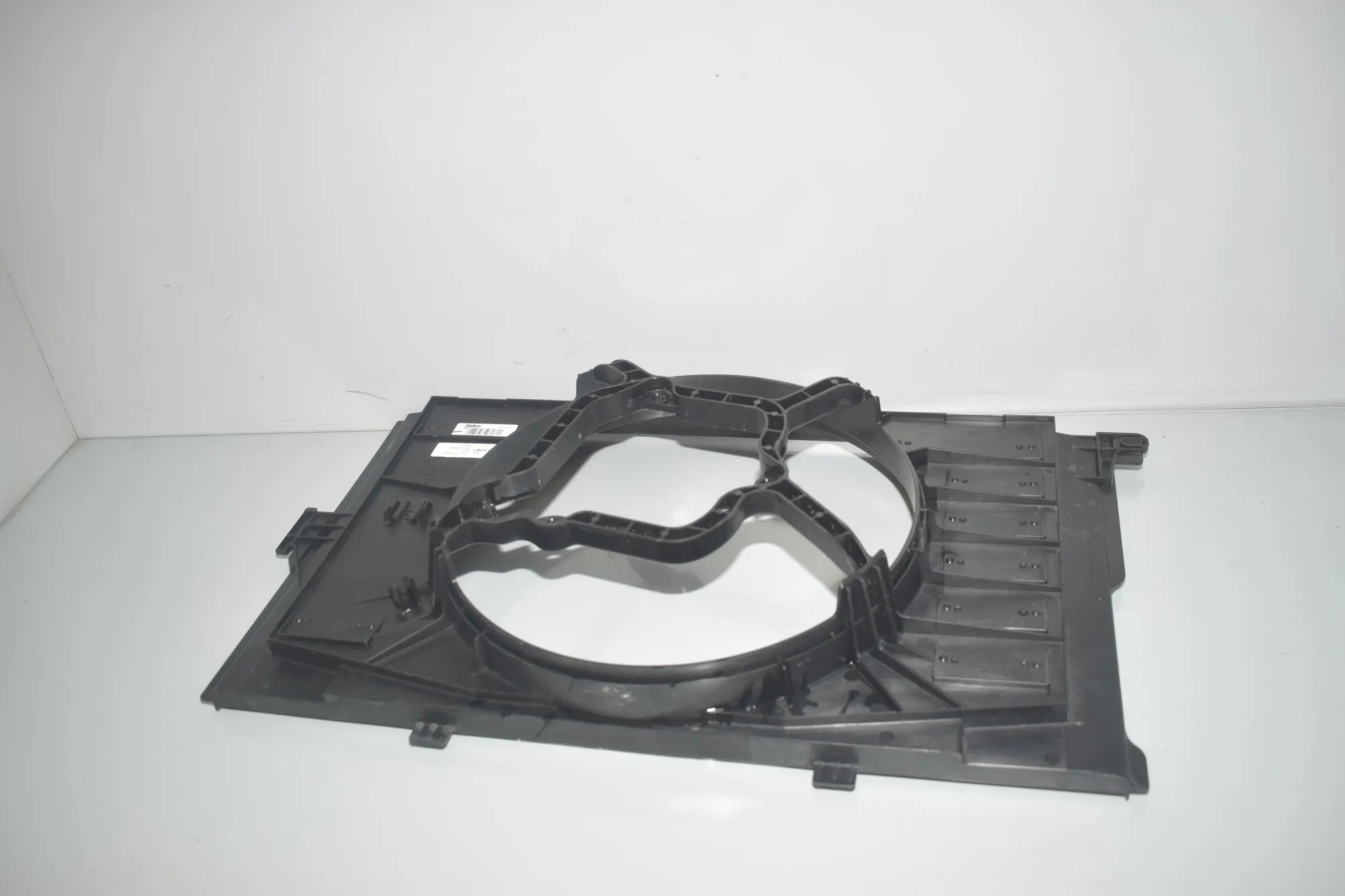 Other Body Parts – OEM 7646079 · BMW i3 (I01) Hybrid 2018 – 4
