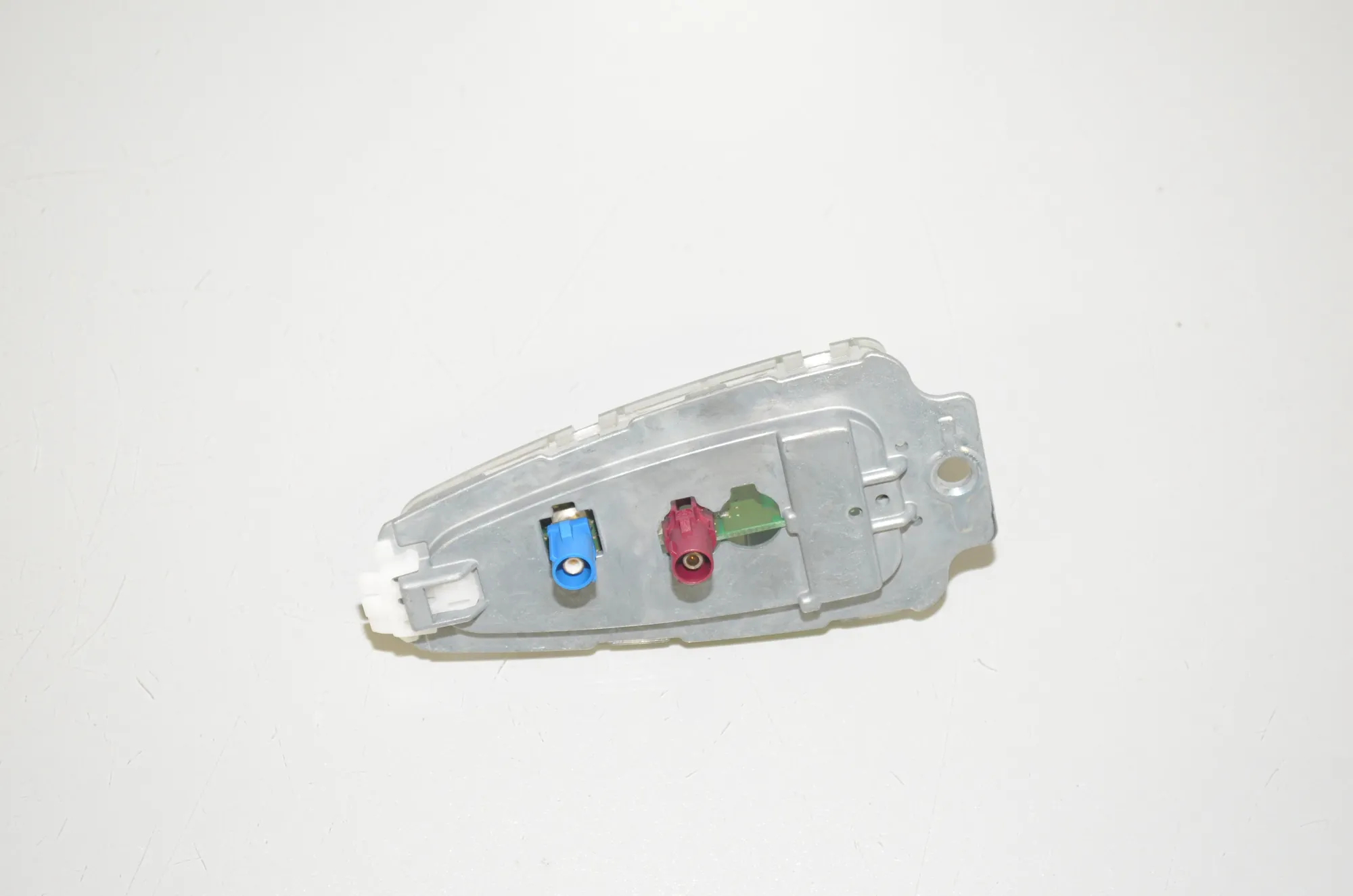 Antenna – OEM 9226895 · BMW X3 (F25) sDrive 20 i 2014 – 2