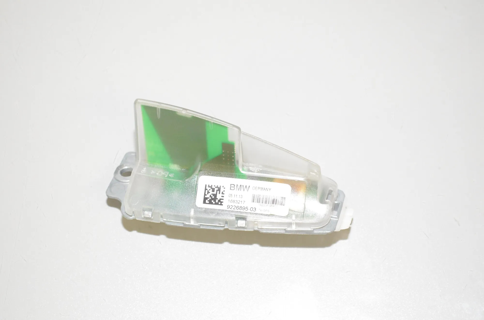Antenna – OEM 9226895 · BMW X3 (F25) sDrive 20 i 2014 – 4