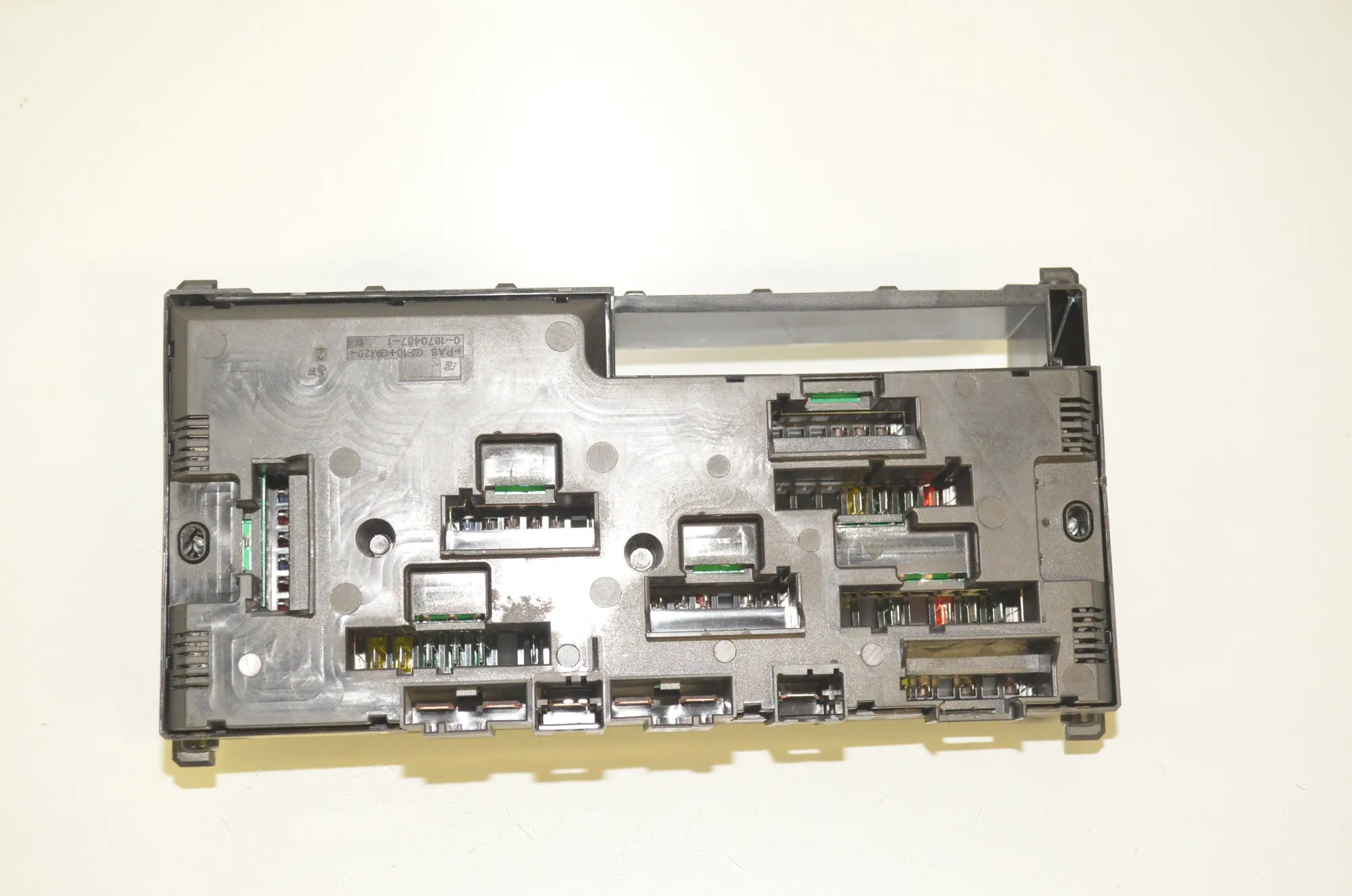 Fuse Box – OEM 9259467 · BMW X3 (F25) sDrive 20 i 2014 – 3