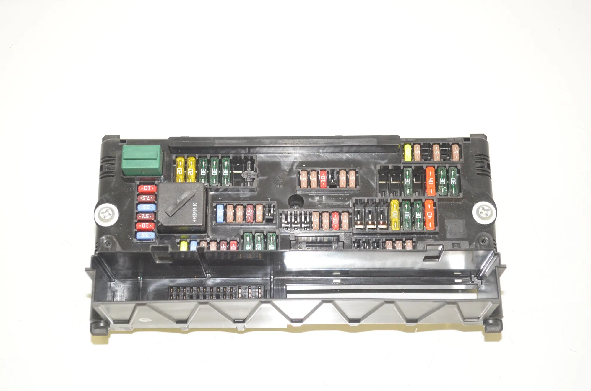 Fuse Box – OEM 9259467 · BMW X3 (F25) sDrive 20 i 2014 – 2