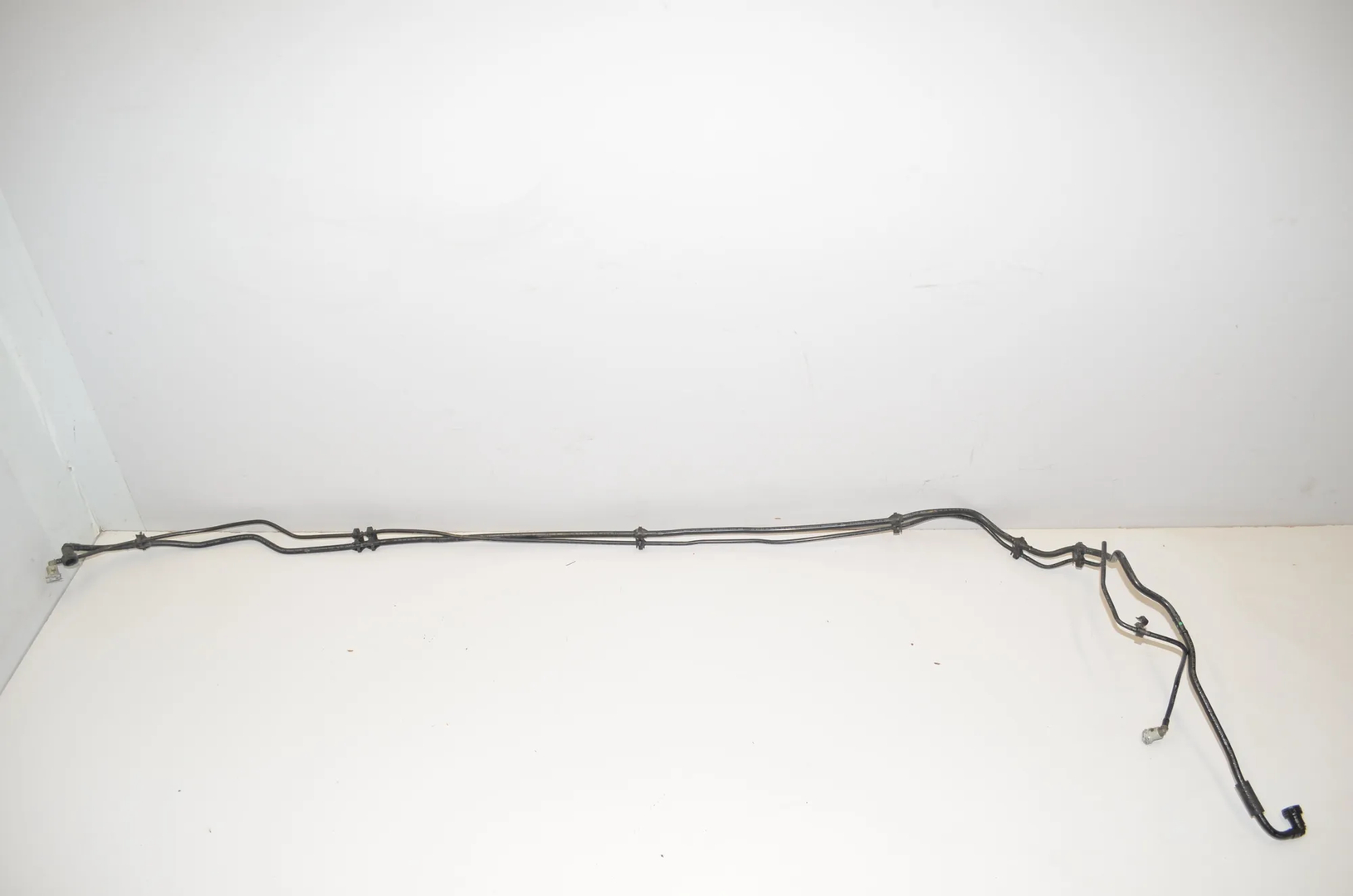 Fuel Pipe – OEM 7303960 · BMW i3 (I01) Hybrid 2018