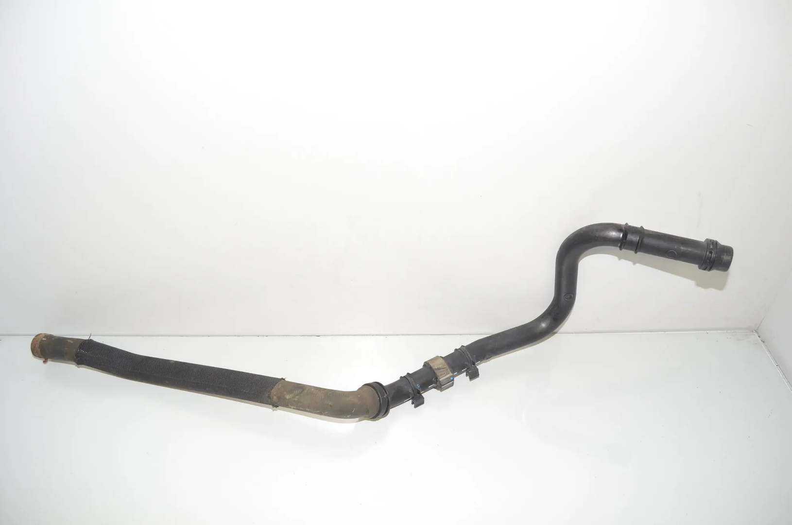 Coolant Hose Pipe – OEM 7623674 · BMW i3 (I01) Hybrid 2018 – 3