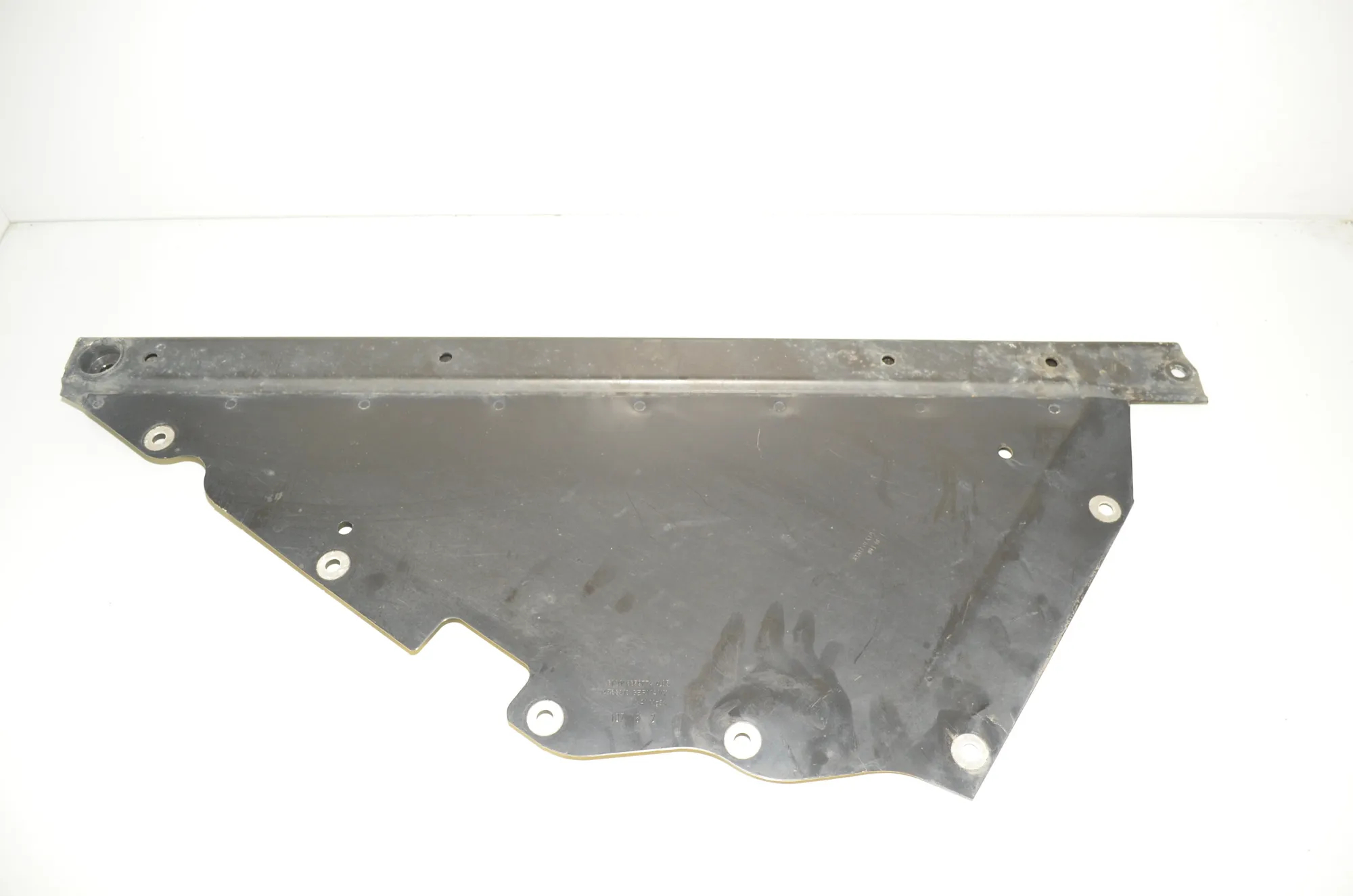 Other Underbody Cover – OEM 6859774 · BMW i3 (I01) Hybrid 2018 – 3