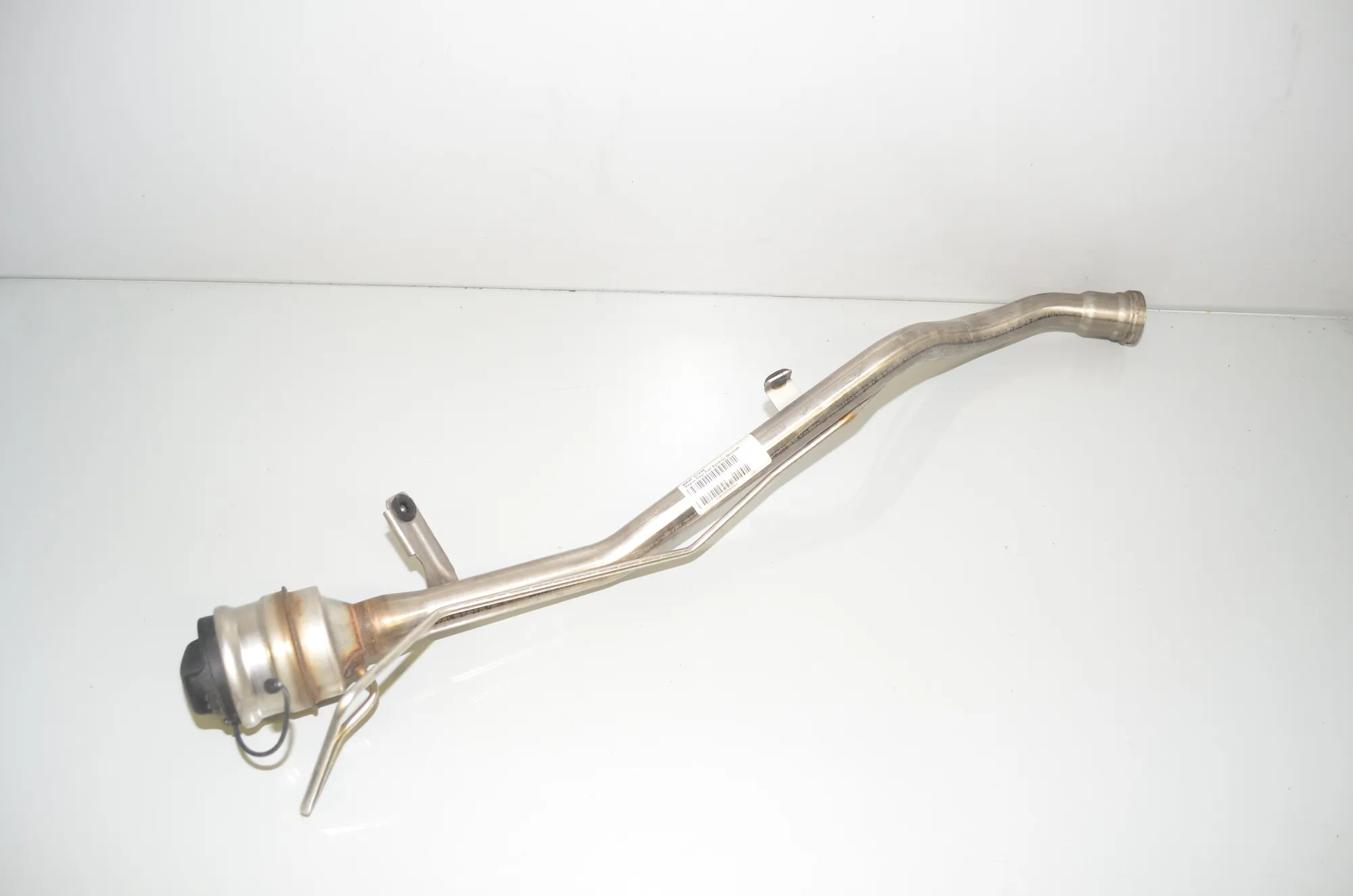Fuel Tank Pipe – OEM 7369200 · BMW i3 (I01) Hybrid 2018 – 2