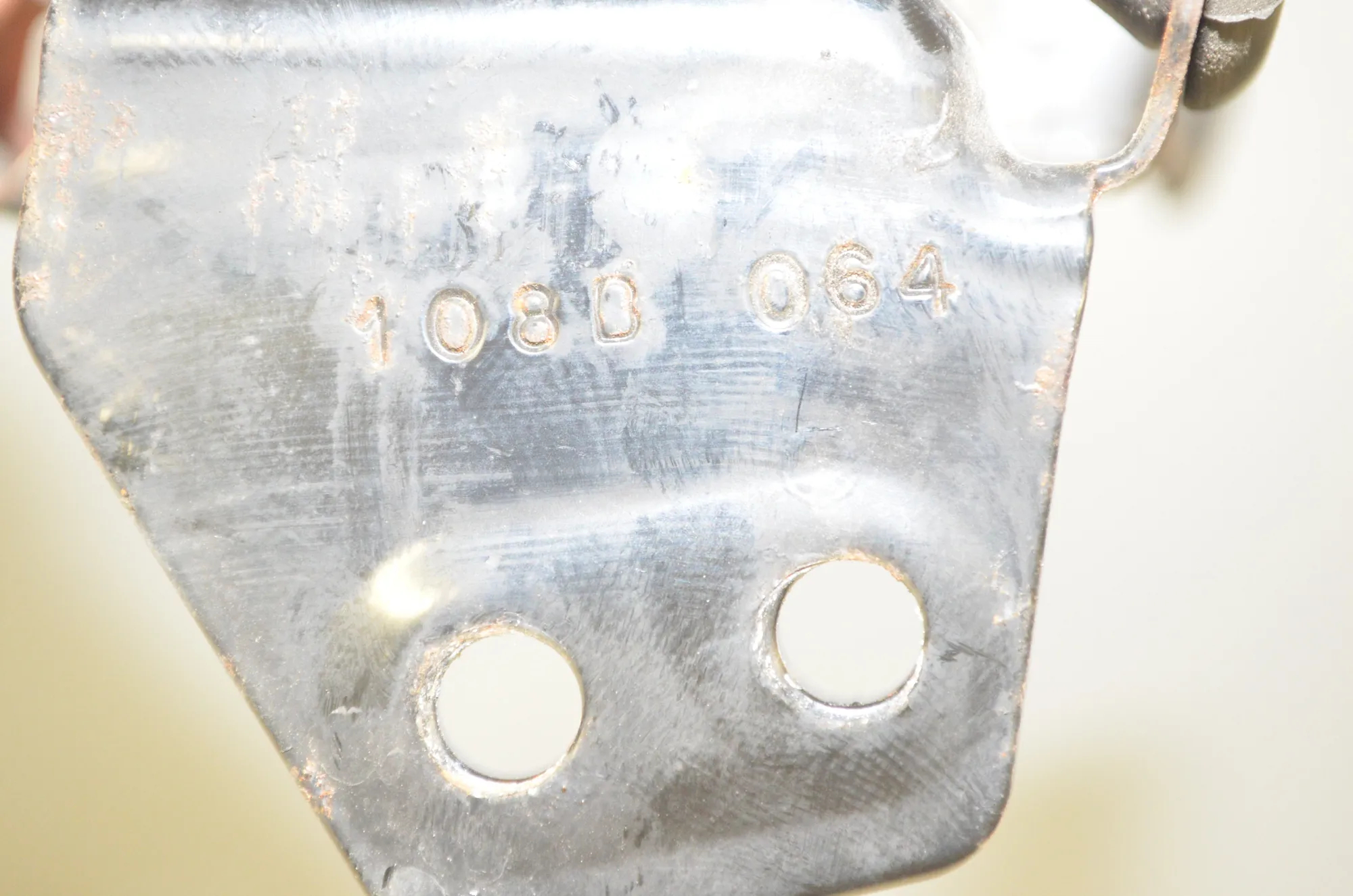 Bracket – OEM 734G06 · BMW X6 (E71, E72) M 50 d 2013 – 7