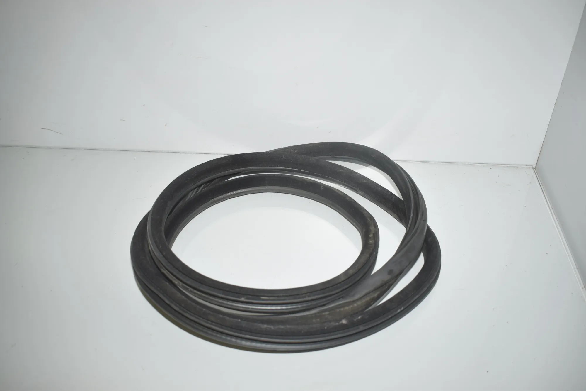 Rear Right Door Seal Rubber – OEM 7199770 · BMW 5 Touring (F11) 530 d xDrive 2011 – 3
