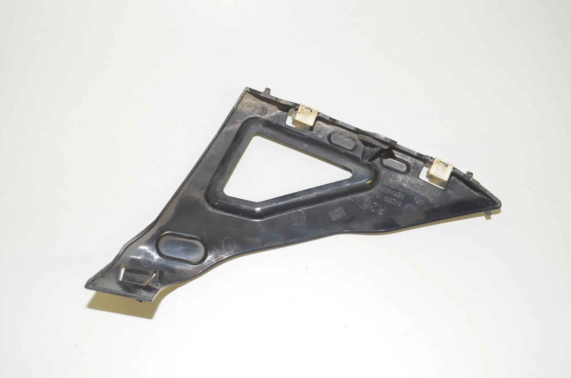 Bracket – OEM 7357202 · BMW 7 (G11, G12) 730 d, Ld 2016 – 3