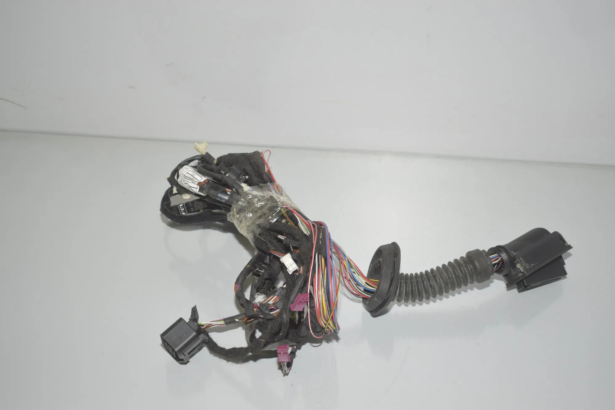 Rear Left Door Wiring – OEM 2876756 · BMW 7 (G11, G12) 730 d, Ld 2016 – 4