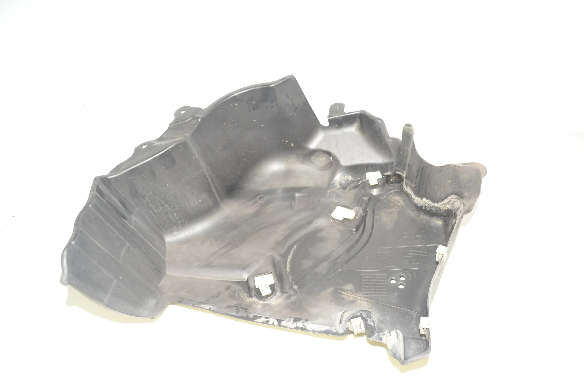 Rear Right Underbody Cover – OEM 7351646 · BMW 7 (G11, G12) 730 d, Ld 2016 – 3