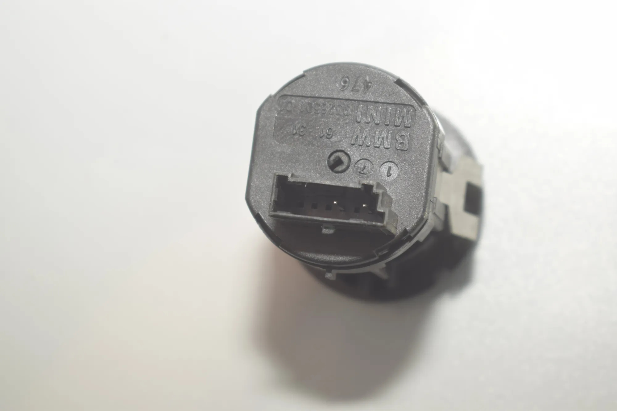 SRS Switch – OEM 9326501 · BMW 7 (G11, G12) 730 d, Ld 2016 – 4