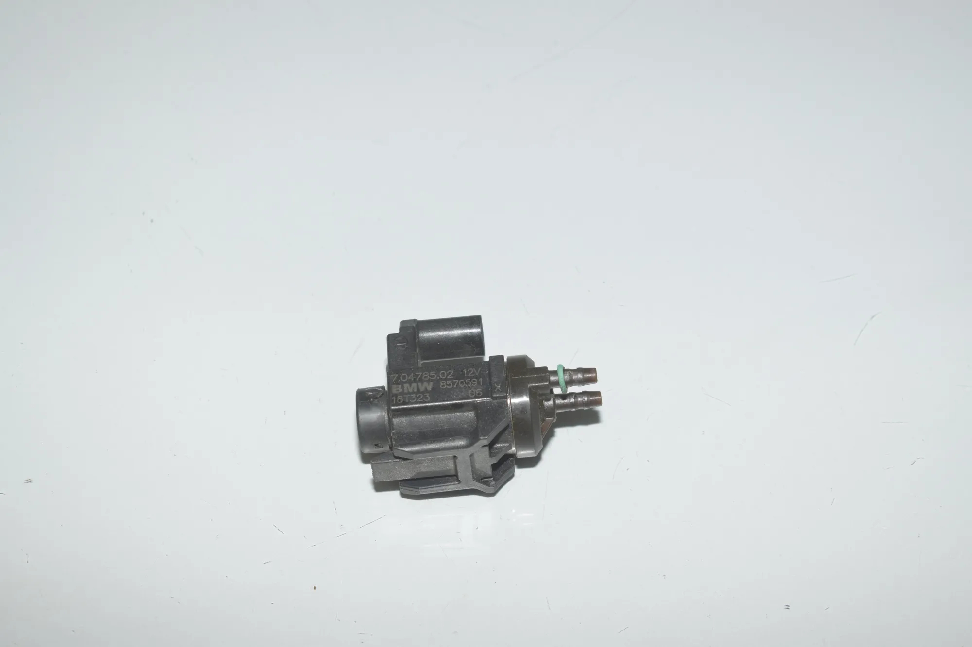 Solenoid Valve – OEM 8570591 · BMW 7 (G11, G12) 730 d, Ld 2016