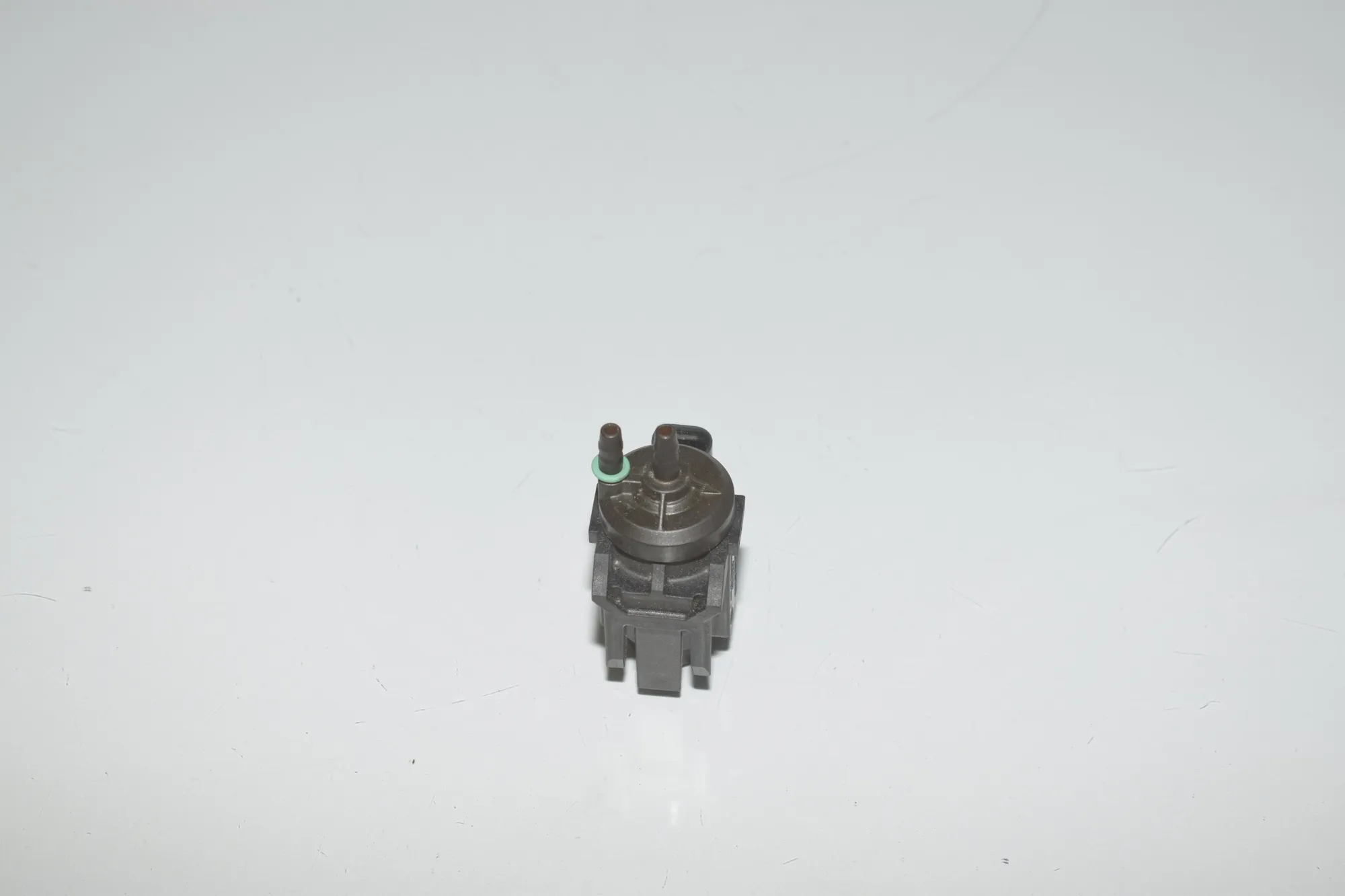 Solenoid Valve – OEM 8570591 · BMW 7 (G11, G12) 730 d, Ld 2016 – 3