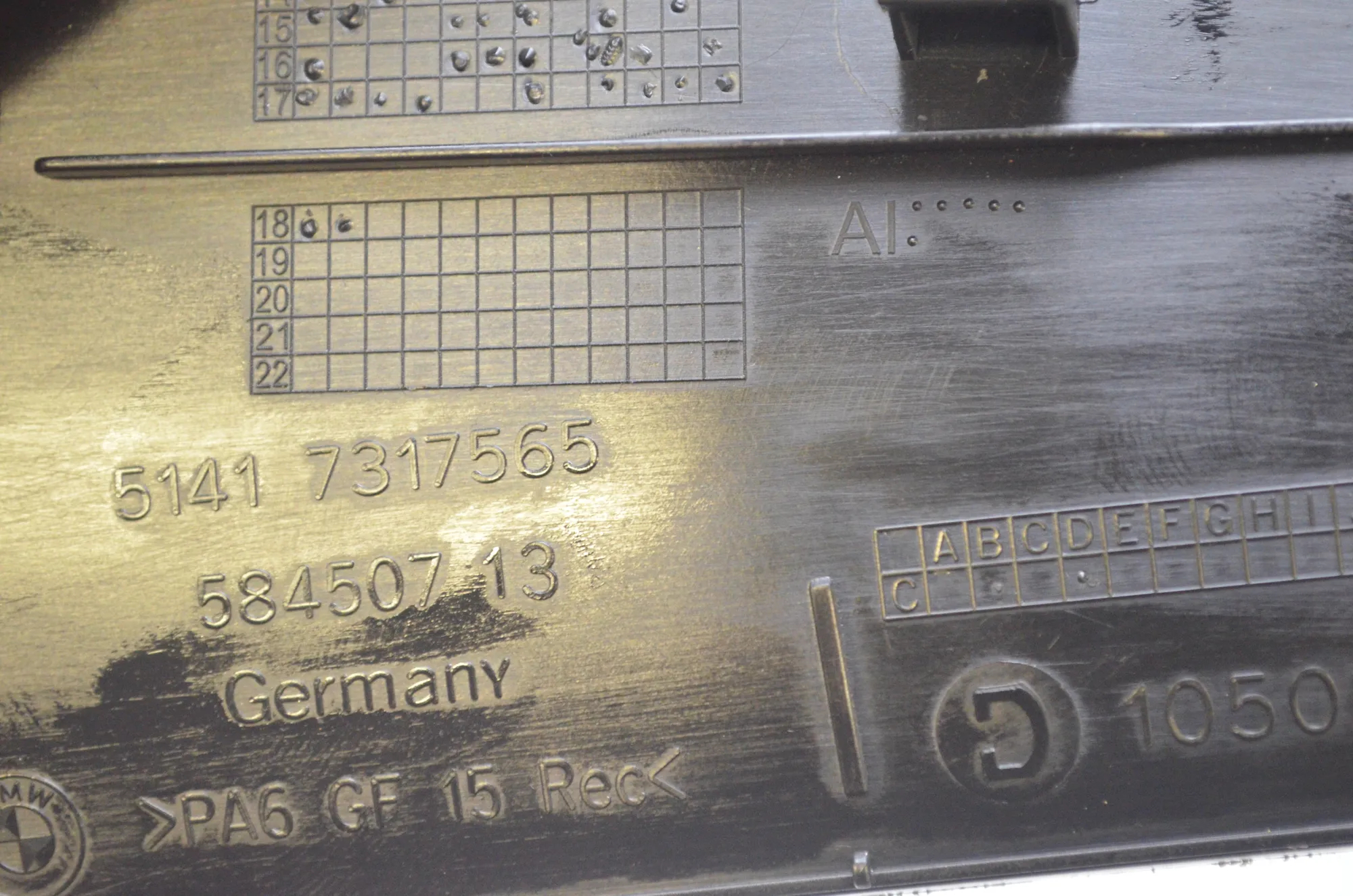 Other Interior Parts – OEM 7317565 · BMW i3 (I01) Hybrid 2018 – 4