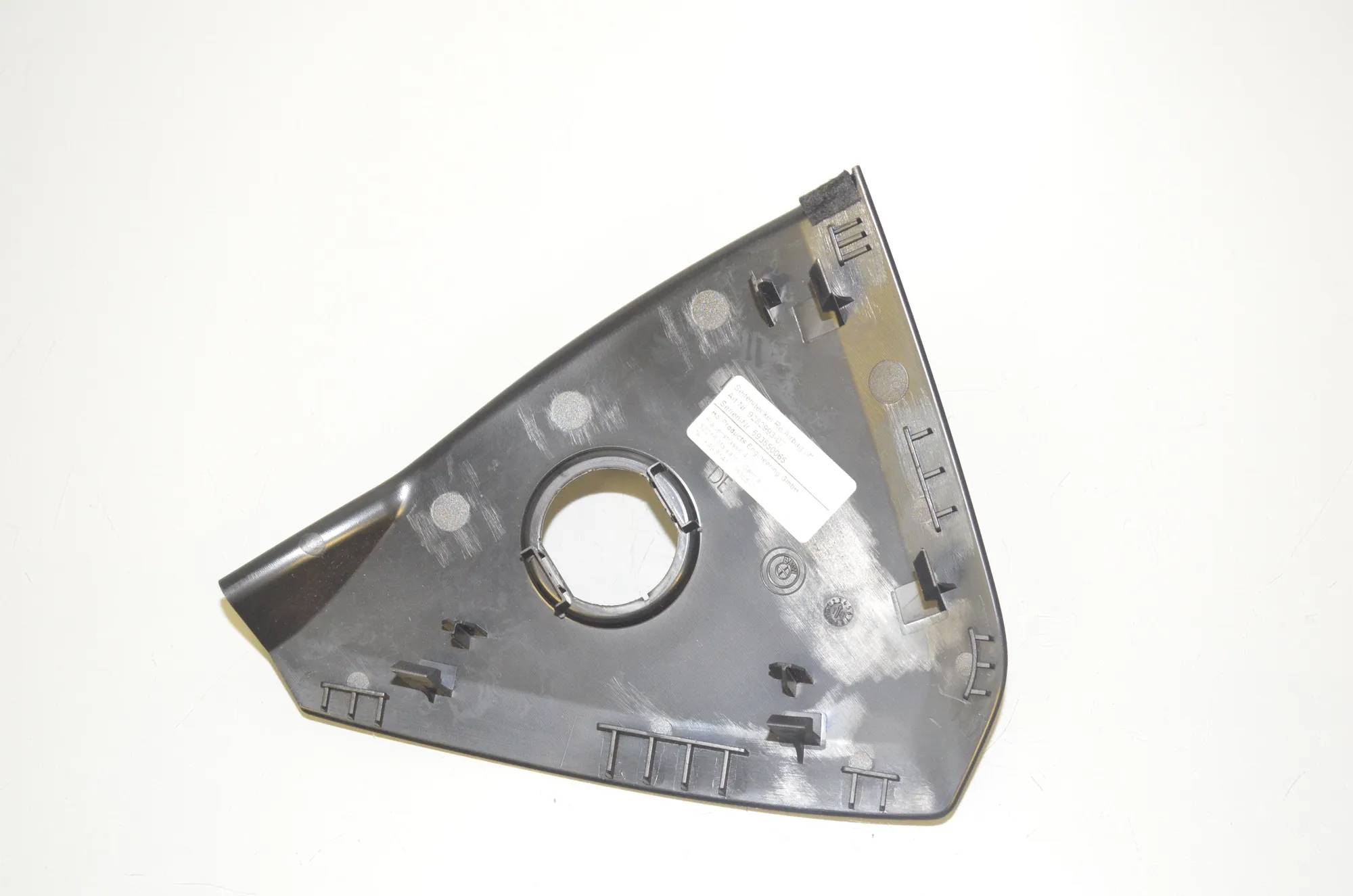 Dashboard Side Trim – OEM 9282993 · BMW i3 (I01) Hybrid 2018 – 3