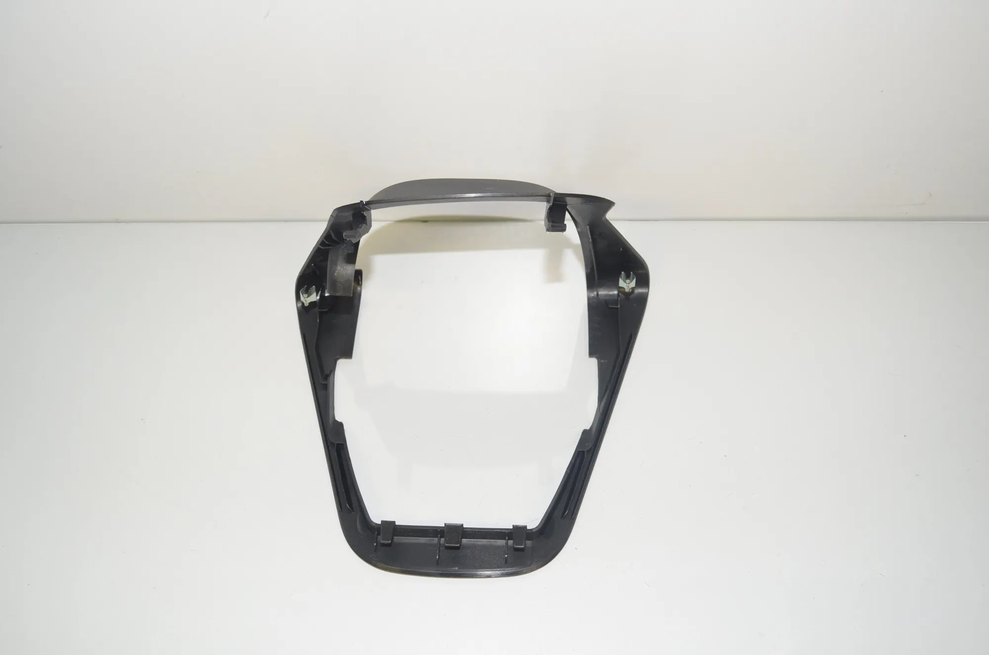 Steering Mechanism Trim – OEM 9282951 · BMW i3 (I01) Hybrid 2018 – 4