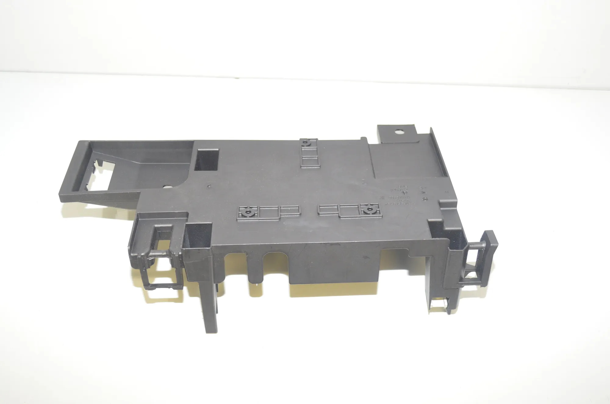 Bracket – OEM 9265642 · BMW i3 (I01) Hybrid 2018 – 2