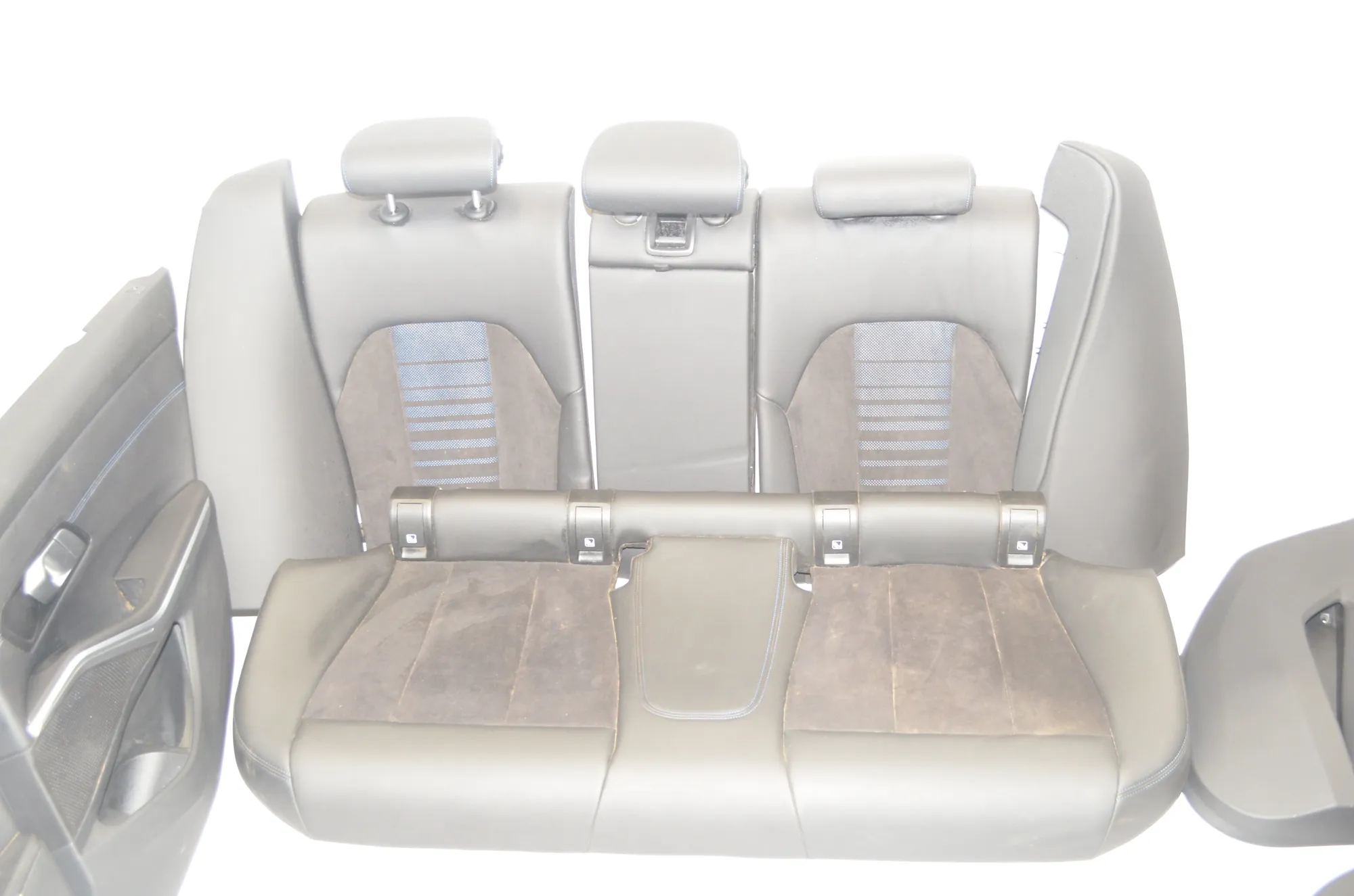 Seat set · BMW 3 (G20, G28) (2018 - -) 330 e Plug-in-Hybrid 2021 – 7