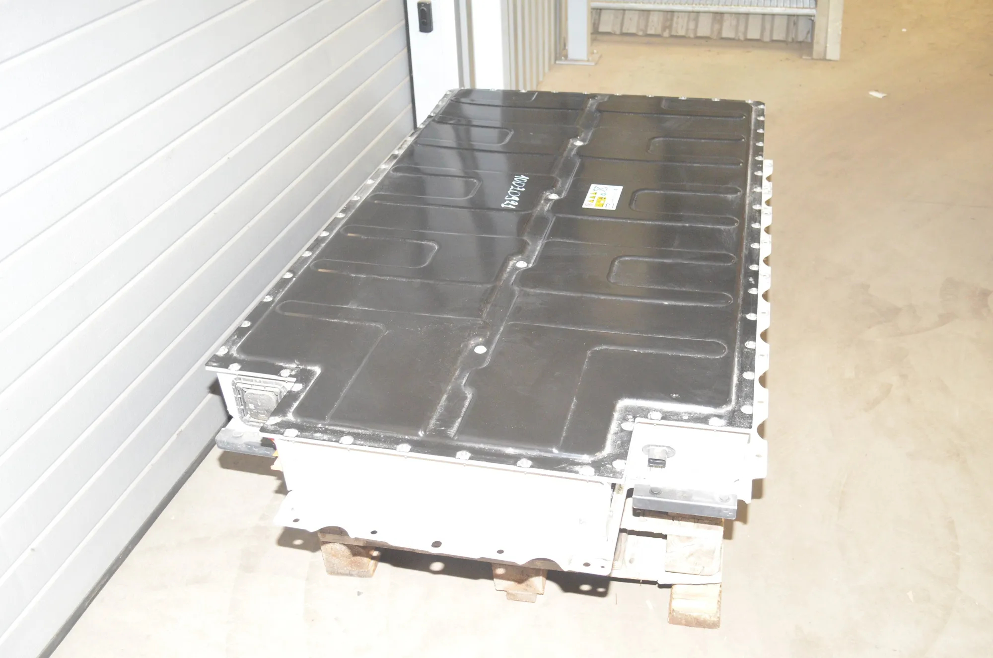 Battery – OEM 8647908 · BMW i3 (I01) Hybrid 2018 – 2