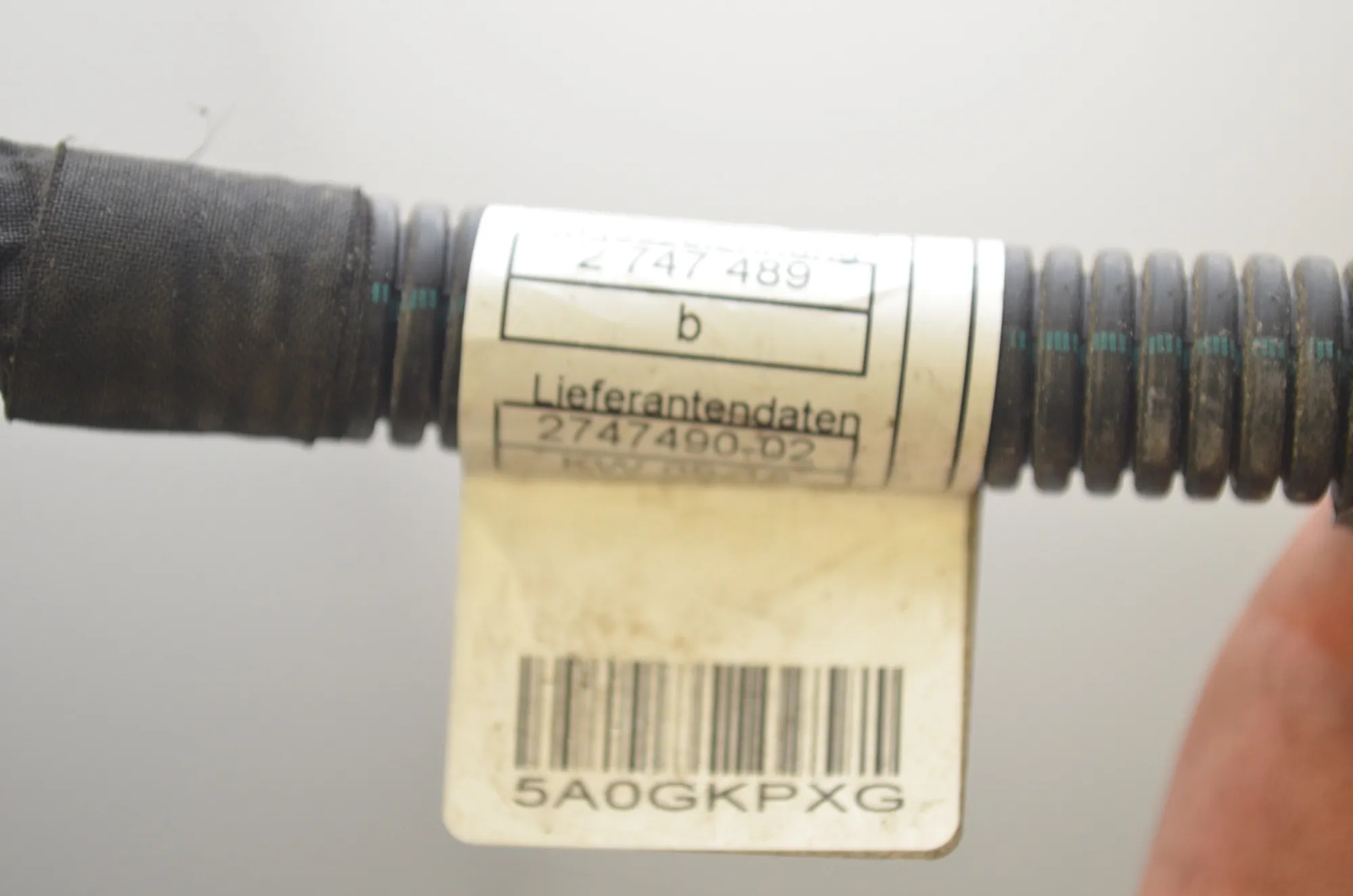 Positive Battery Cable – OEM 2747490 · BMW i3 (I01) Hybrid 2018 – 5