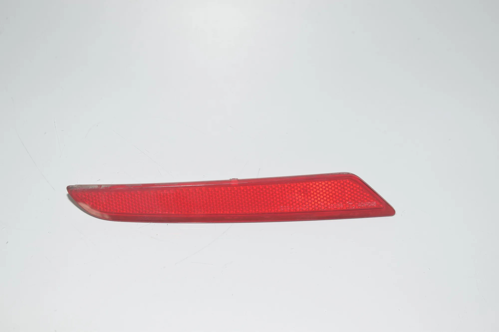 Rear Left Bumper Reflector – OEM 8063197 · BMW 7 (G11, G12) 730 d, Ld 2016