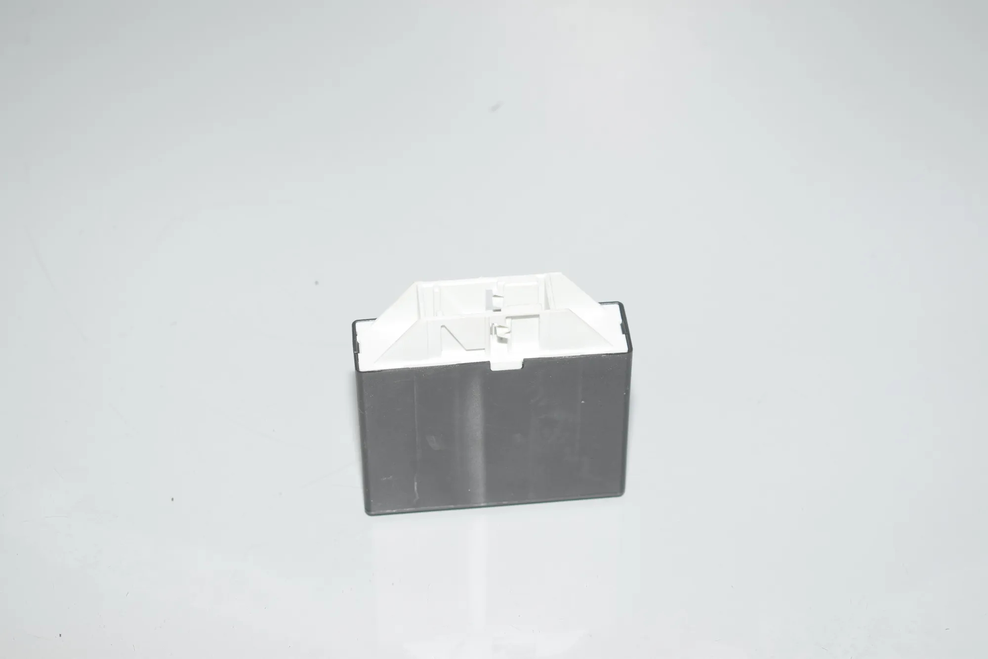 PDC Parking Sensor Control Unit – OEM 6841653 · BMW 7 (G11, G12) 730 d, Ld 2016 – 2