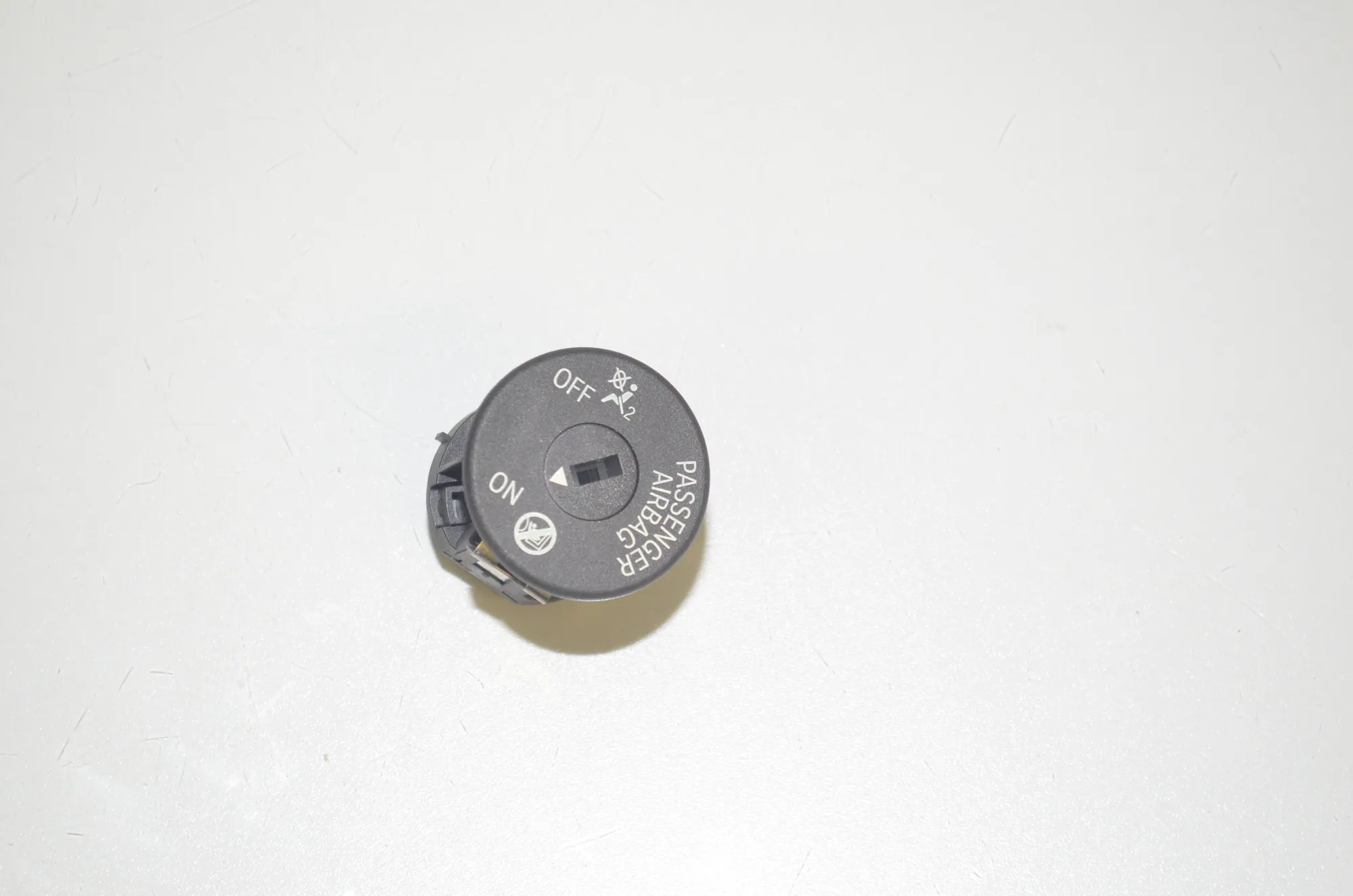 SRS Switch – OEM 9326501 · BMW i3 (I01) Hybrid 2018