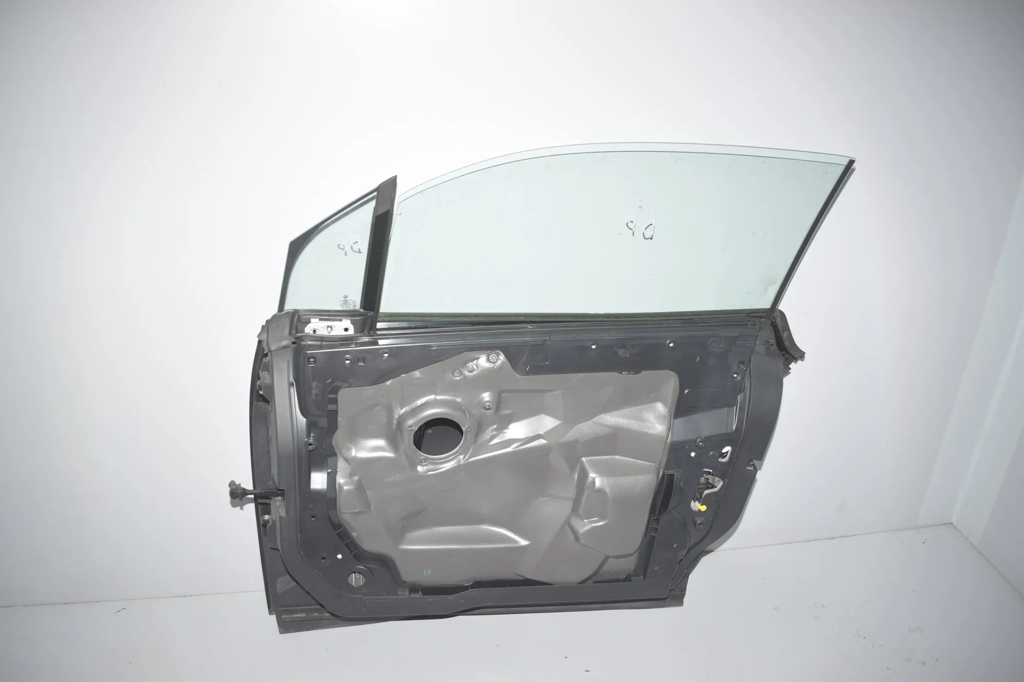 Front Right Door · BMW i3 (I01) Hybrid 2018 – 4