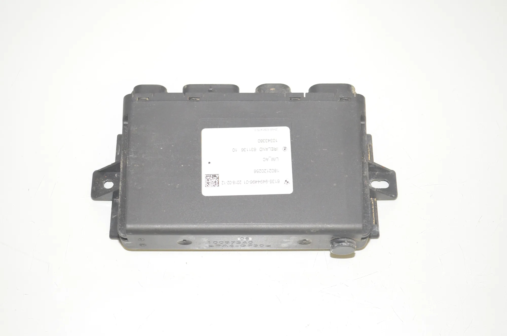 Other Control Units – OEM 9494496 · BMW i3 (I01) Hybrid 2018 – 4