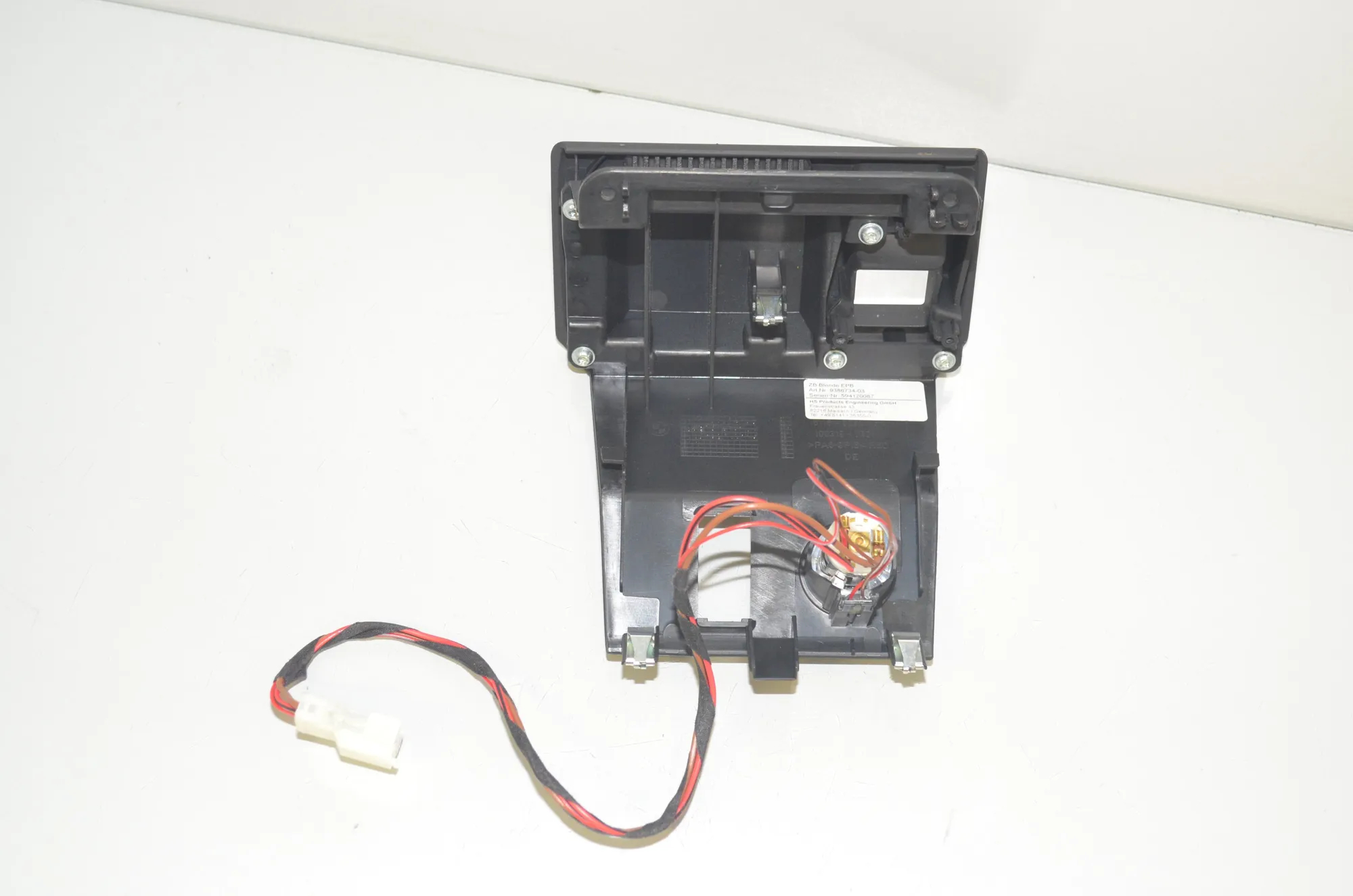 Center Console Trim – OEM 9386734 · BMW i3 (I01) Hybrid 2018 – 3
