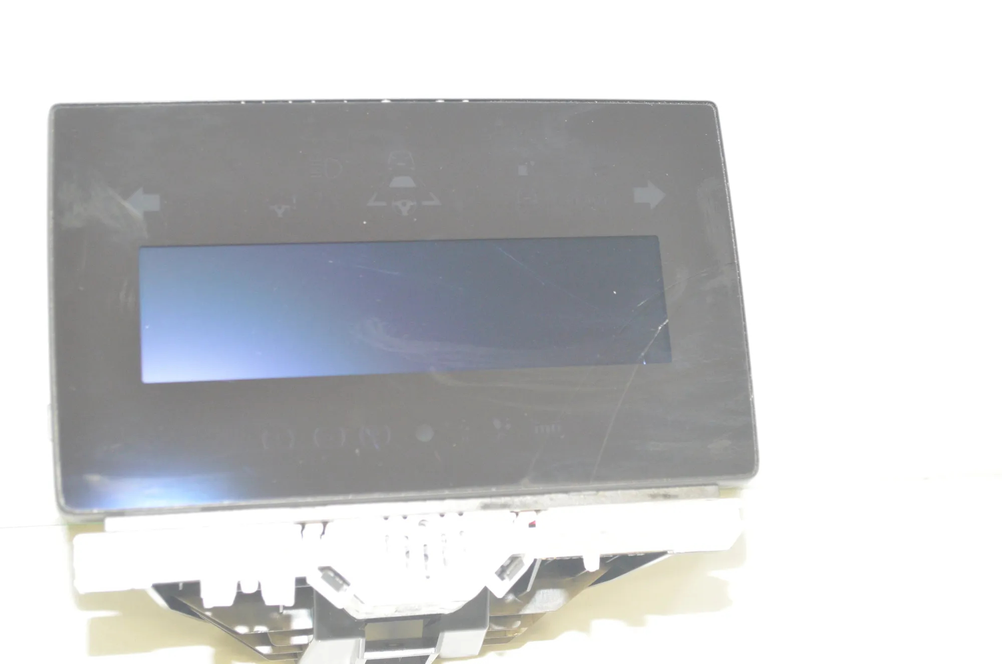 Instrument Cluster Speedometer – OEM 8791807 · BMW i3 (I01) Hybrid 2018 – 2