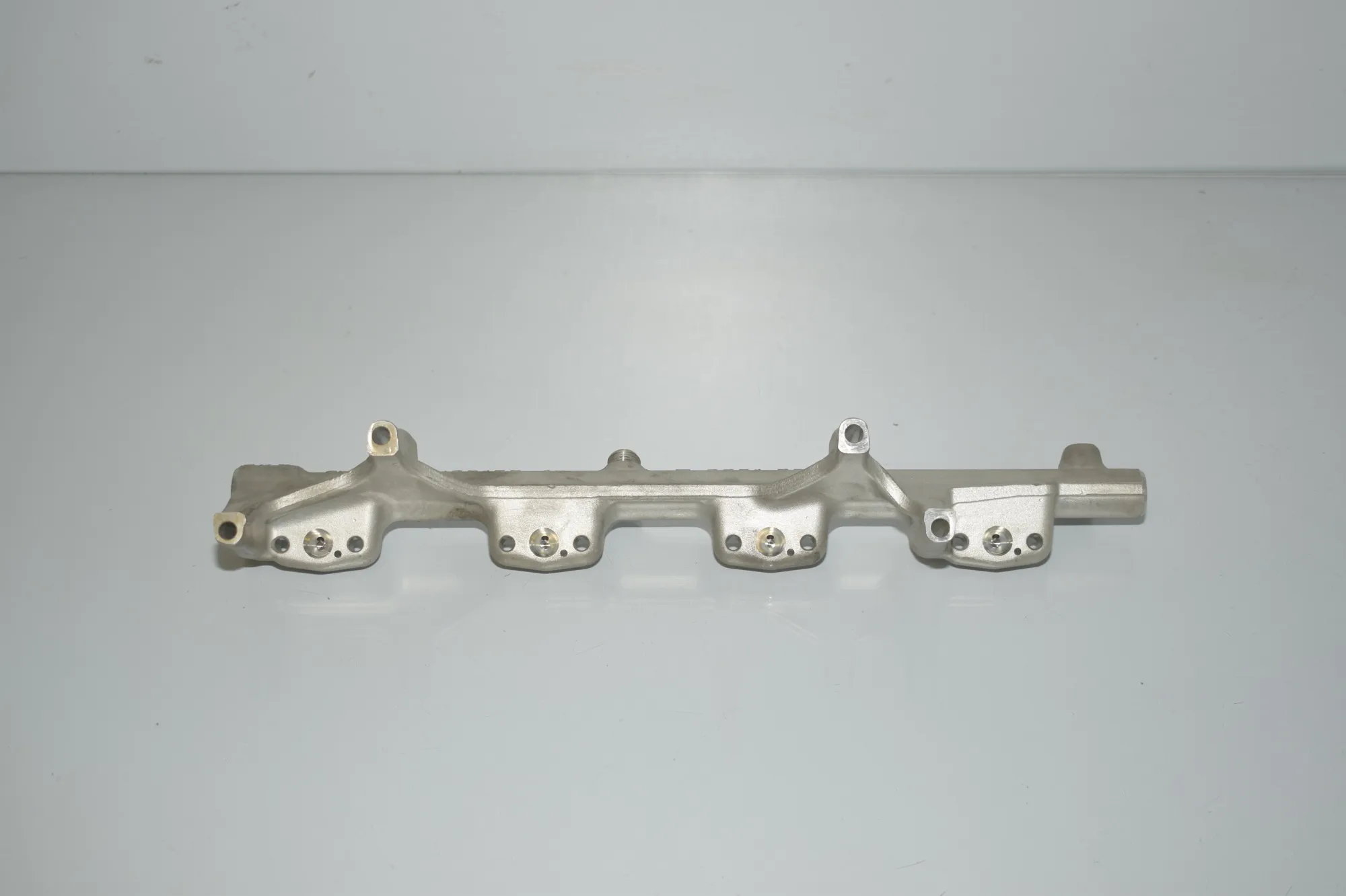 Fuel Rail – OEM 7639979 · BMW 2 Cabrio (F23) 220 i 2017 – 3