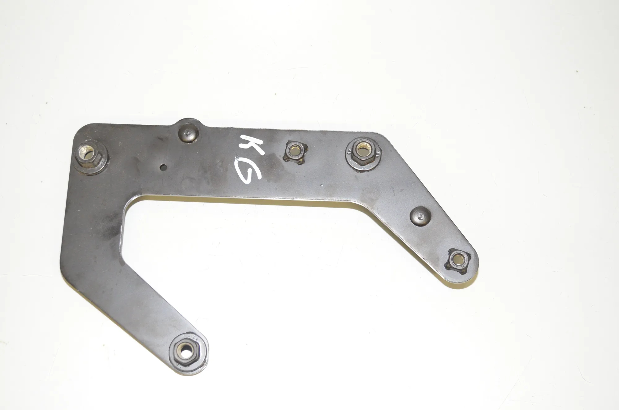 Bracket – OEM 7300951 · BMW 2 Cabrio (F23) 220 i 2017 – 4