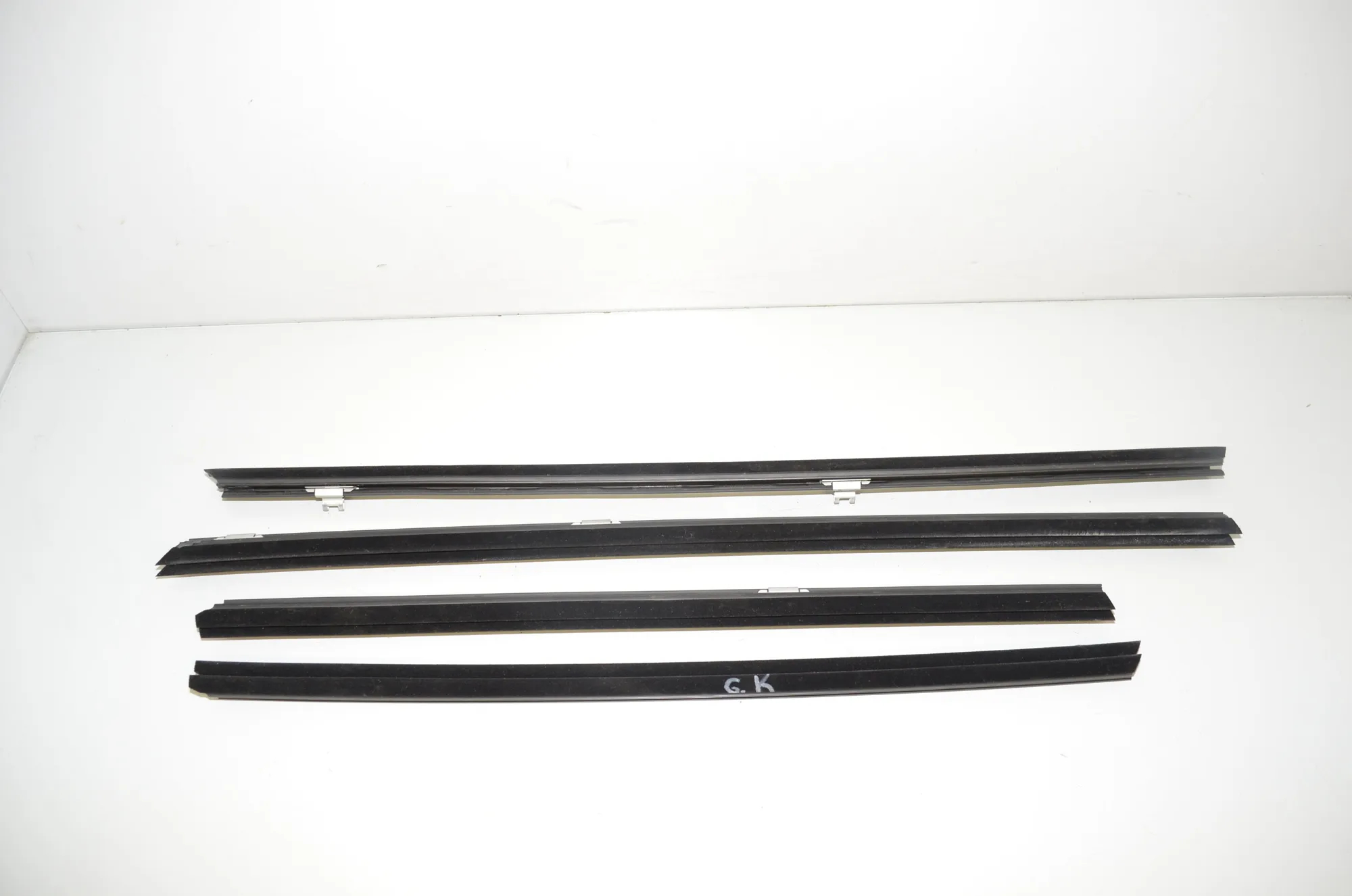 Rear Left Door Window Strip – OEM 7179403 · BMW X6 (E71, E72) M 50 d 2013