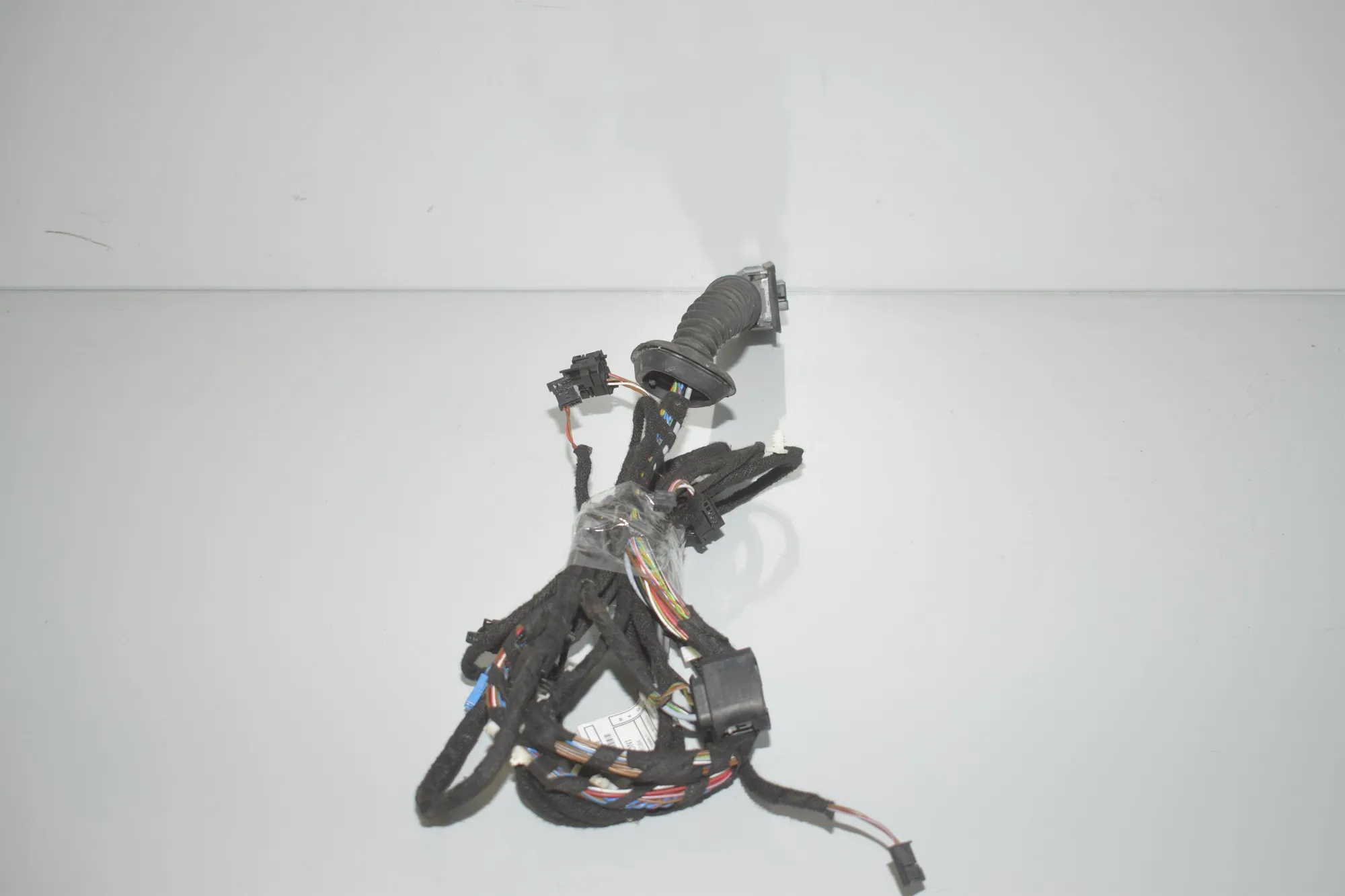 Front Right Door Wiring – OEM 9337221 · BMW 4 Cabrio (F33, F83) 420 i 2017 – 2