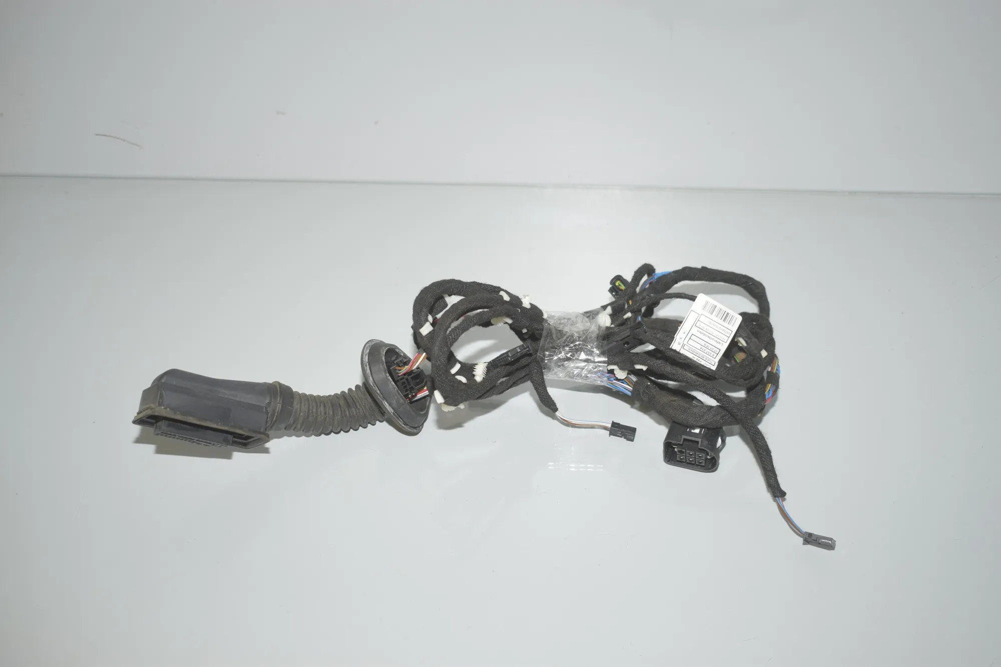 Front Right Door Wiring – OEM 9337221 · BMW 4 Cabrio (F33, F83) 420 i 2017 – 4