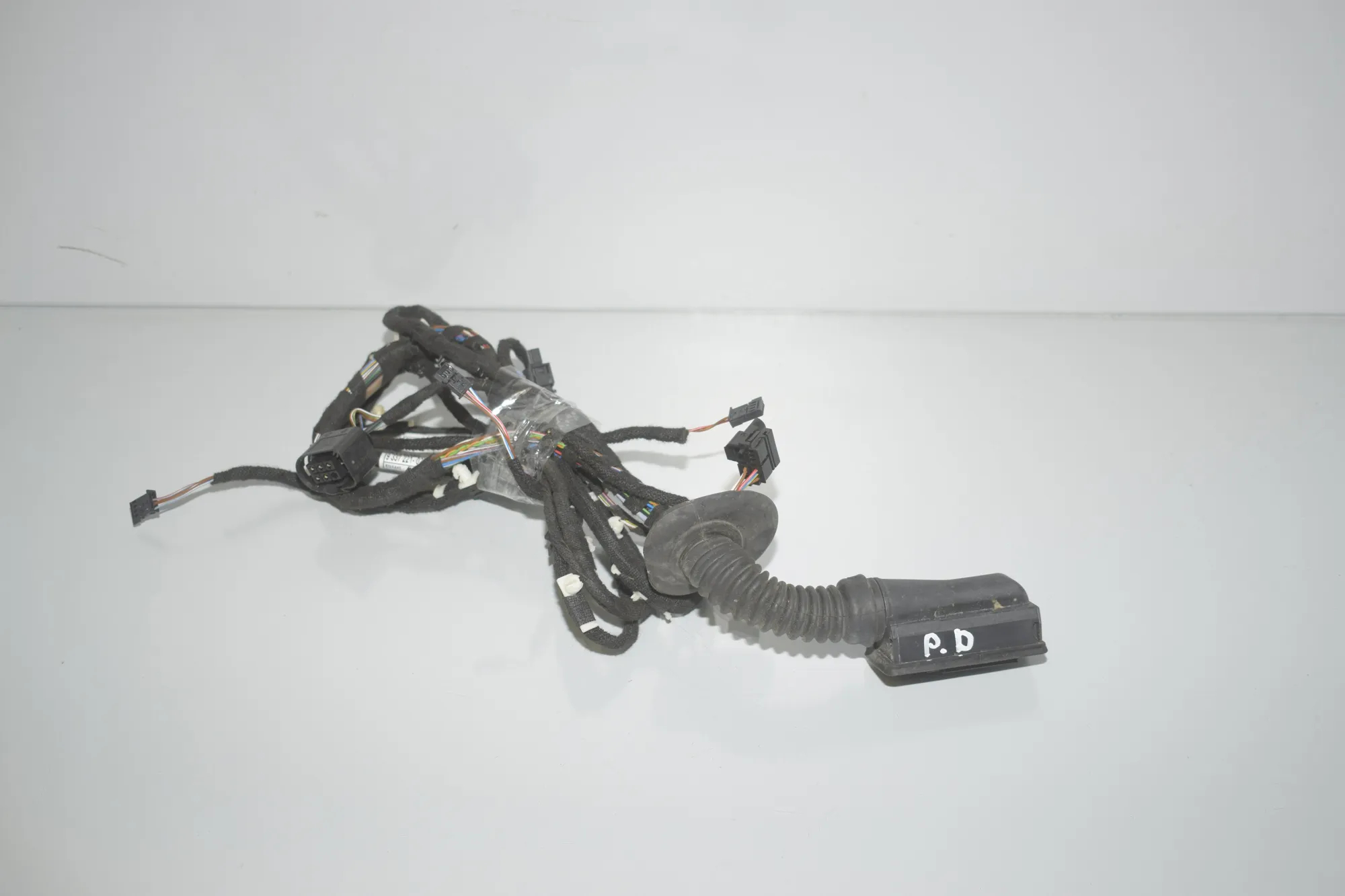 Front Right Door Wiring – OEM 9337221 · BMW 4 Cabrio (F33, F83) 420 i 2017