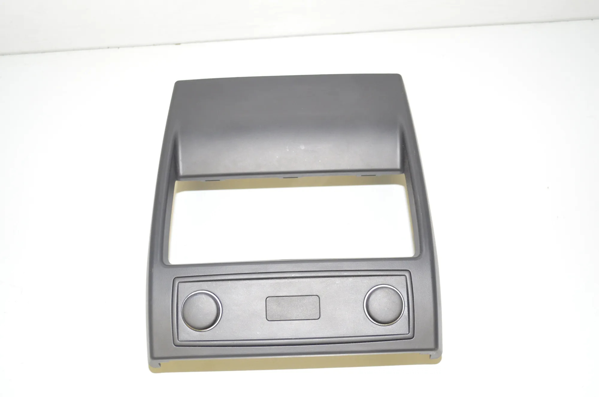 Center Console Trim – OEM 9133109 · BMW X6 (E71, E72) M 50 d 2013