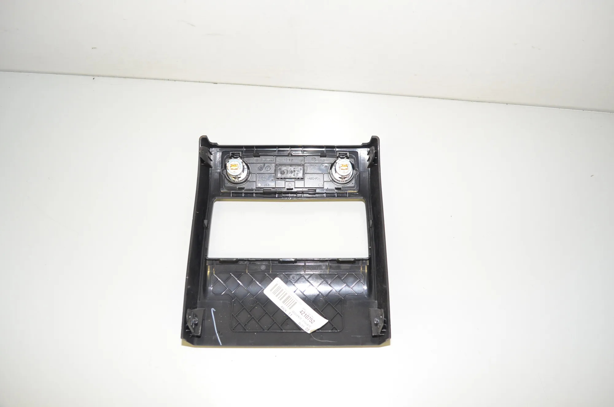 Center Console Trim – OEM 9133109 · BMW X6 (E71, E72) M 50 d 2013 – 4