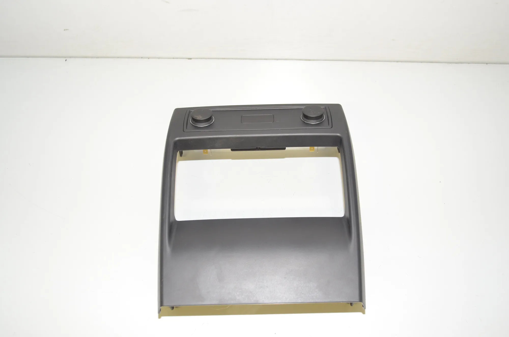 Center Console Trim – OEM 9133109 · BMW X6 (E71, E72) M 50 d 2013 – 2