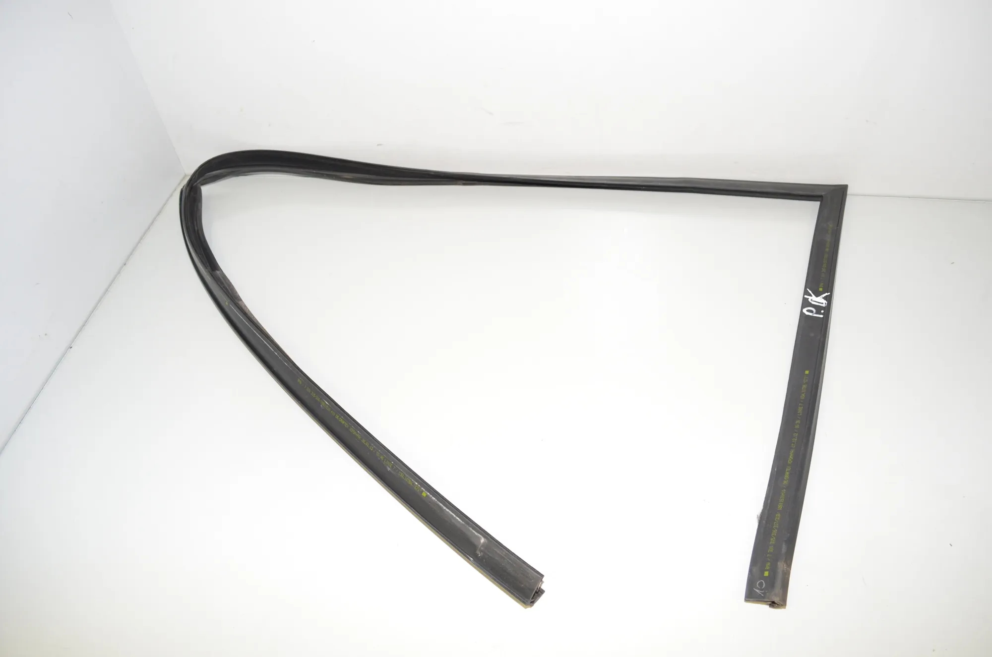 Front Left Door Window Strip – OEM 7310315 · BMW X6 (E71, E72) M 50 d 2013 – 2