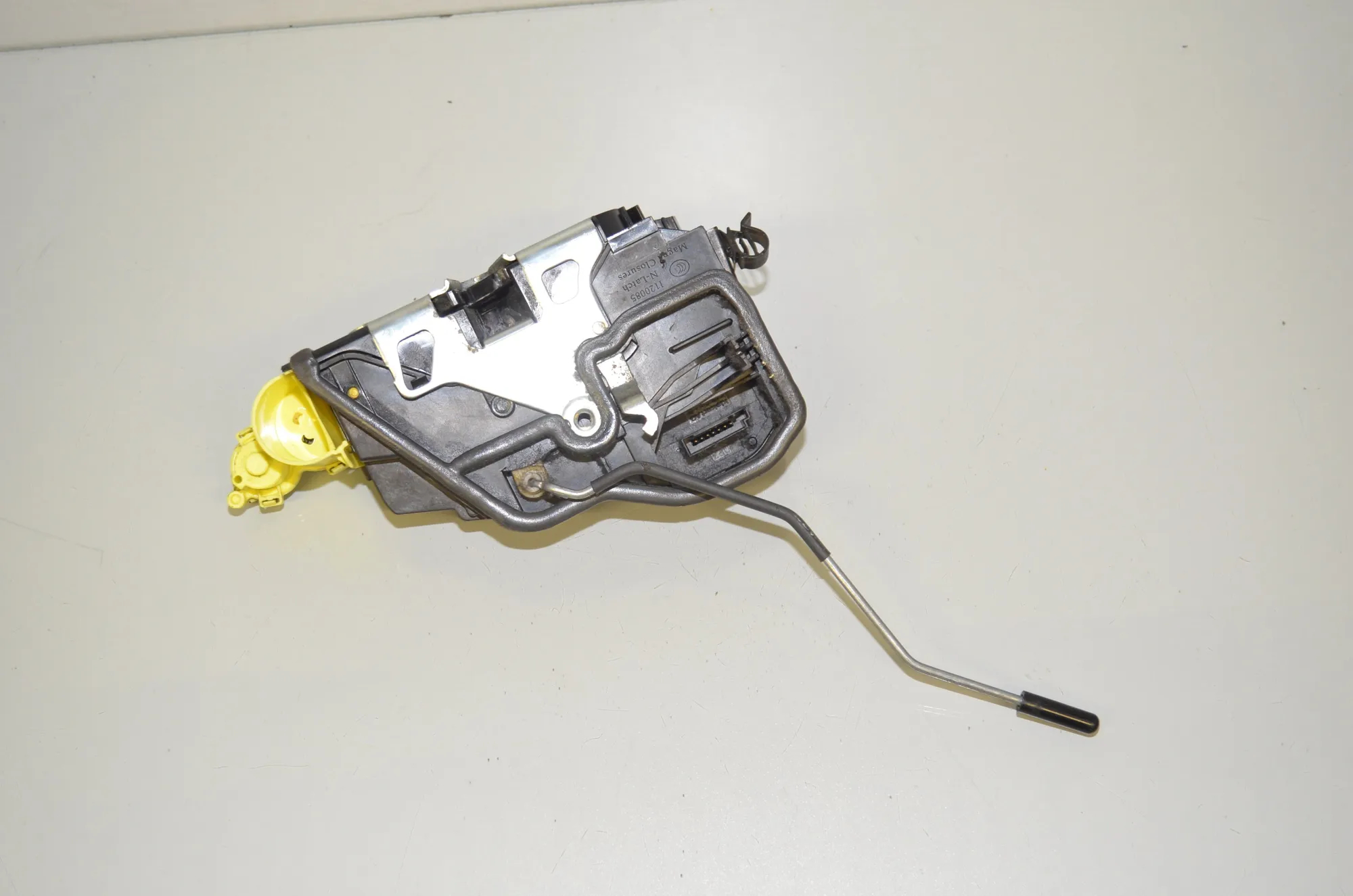 Front Right Door Lock – OEM 7318422 · BMW X6 (E71, E72) M 50 d 2013 – 2