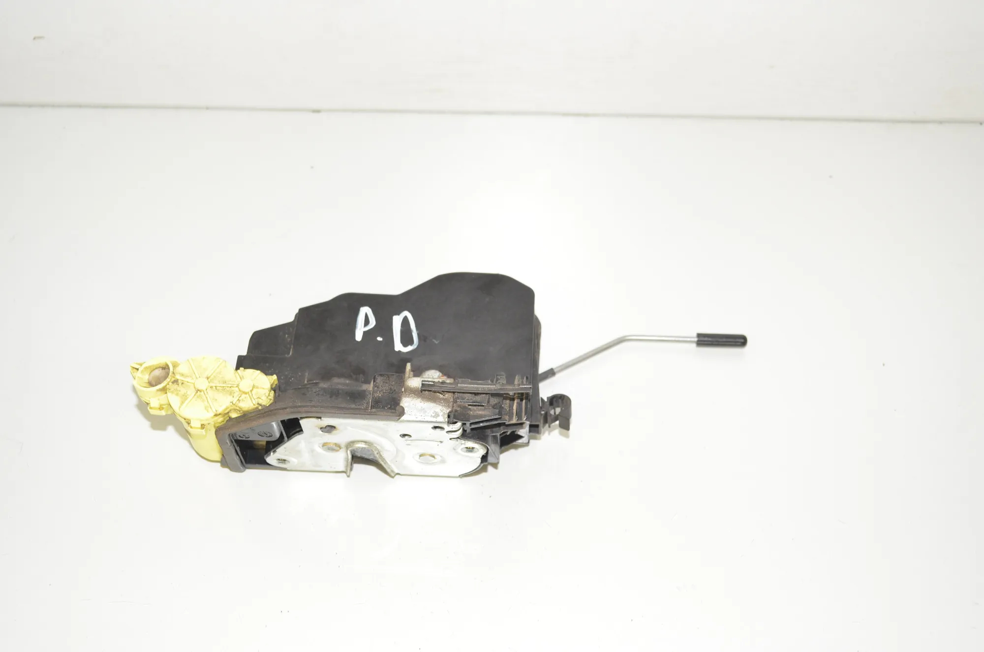 Front Right Door Lock – OEM 7318422 · BMW X6 (E71, E72) M 50 d 2013 – 4