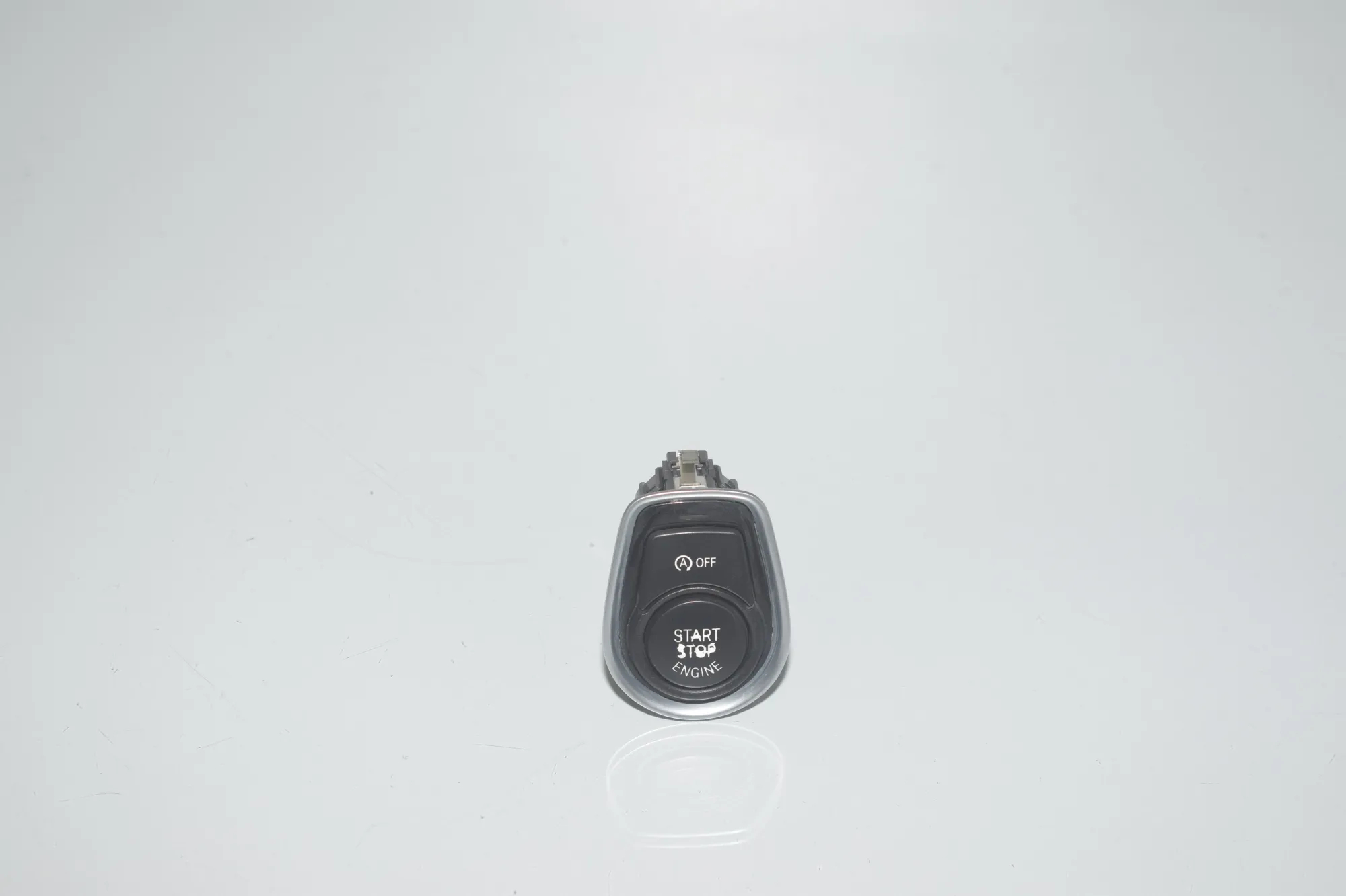 Ignition Start Button – OEM 9250734 · BMW 4 Cabrio (F33, F83) 420 i 2017