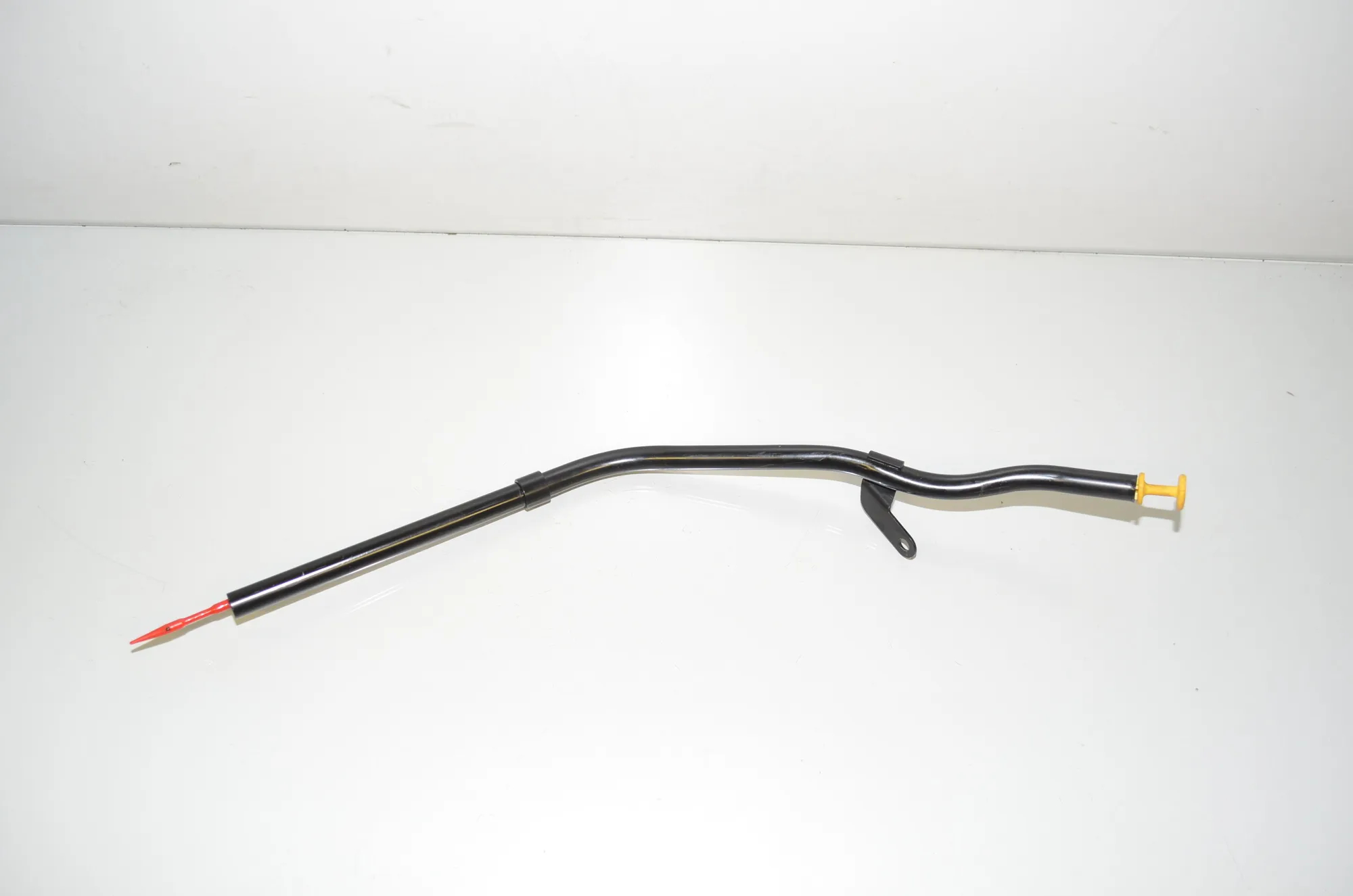 Oil Dip Stick – OEM 8528936 · BMW i3 (I01) Hybrid 2018 – 4
