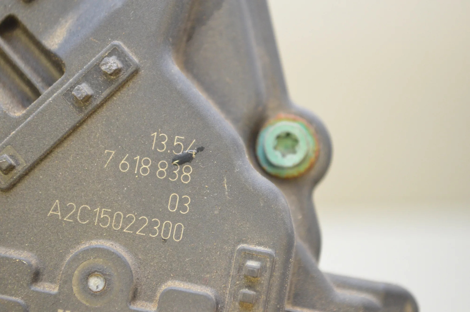Throttle Body – OEM 7618838 · BMW i3 (I01) Hybrid 2018 – 4